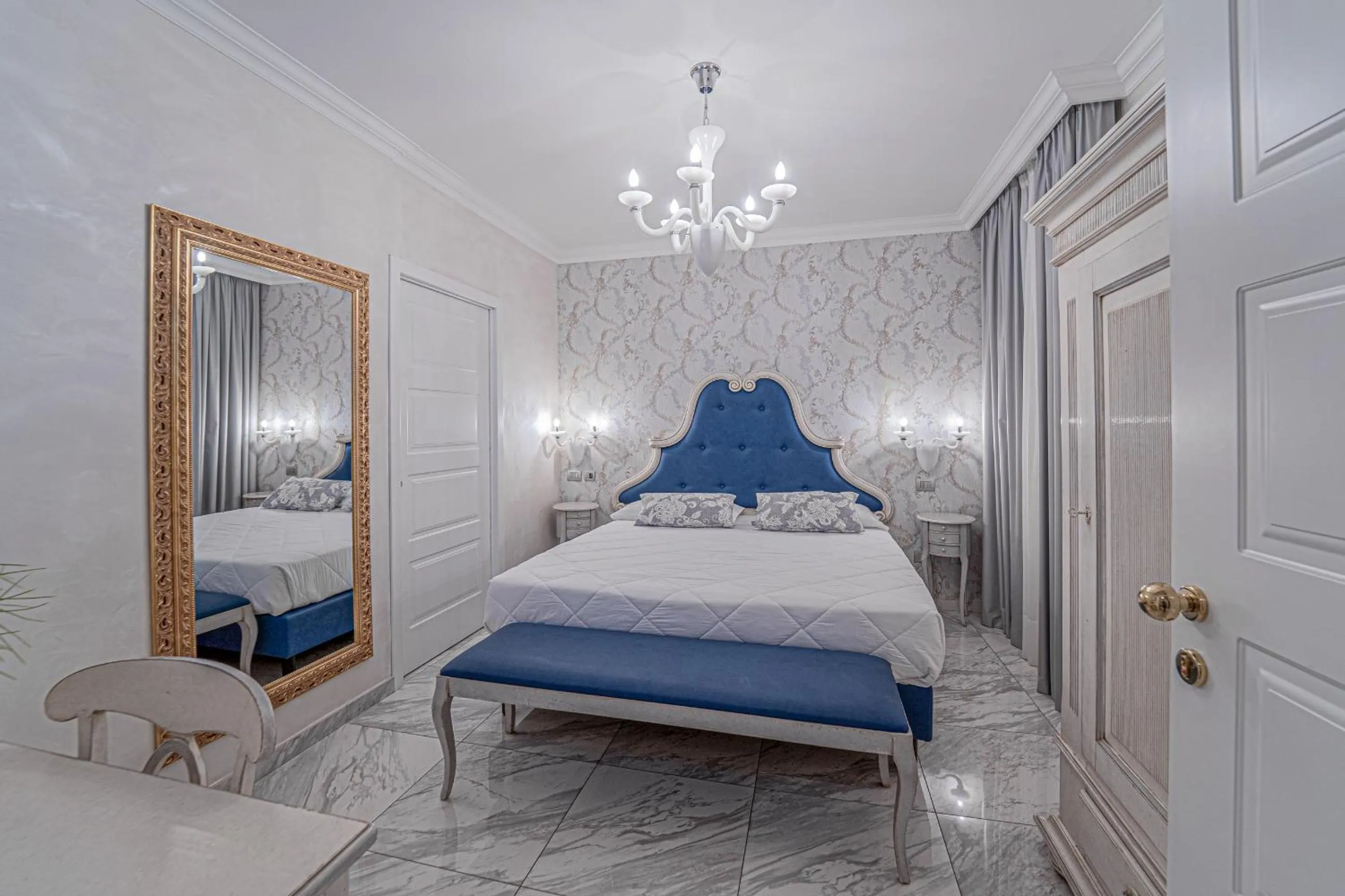 Bed in Hotel Colomba D'Oro