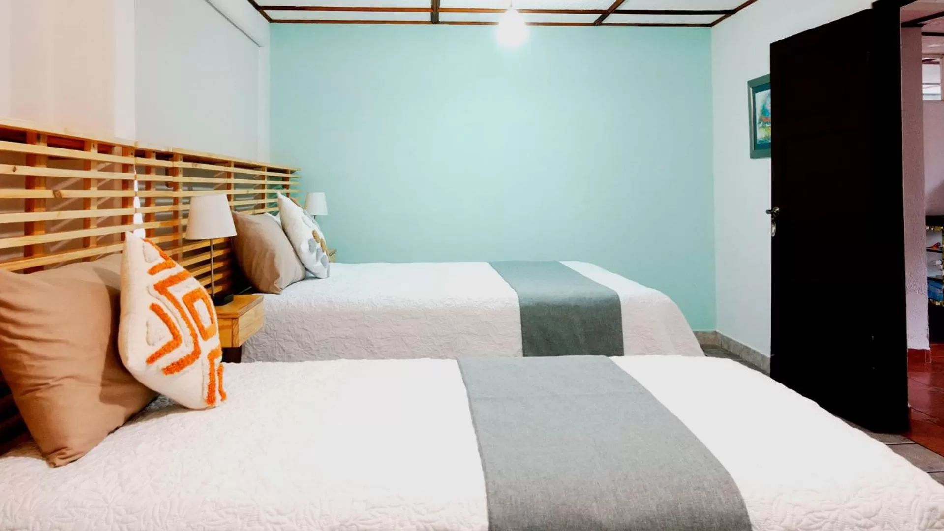 Bed in Trebol Amarillo Bed & Breakfast