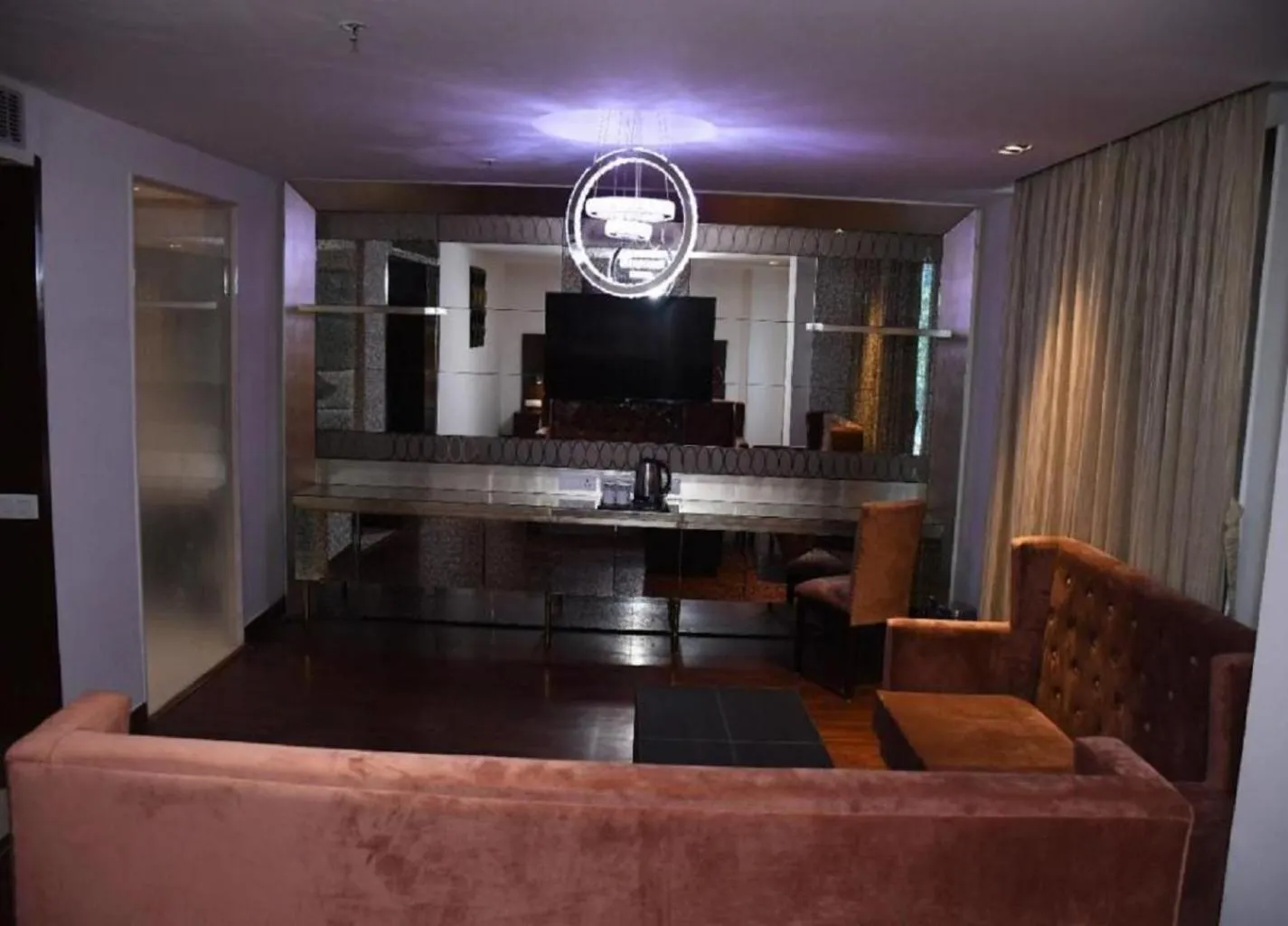 TV and multimedia in Nio By Tarika, Sector-1, Noida