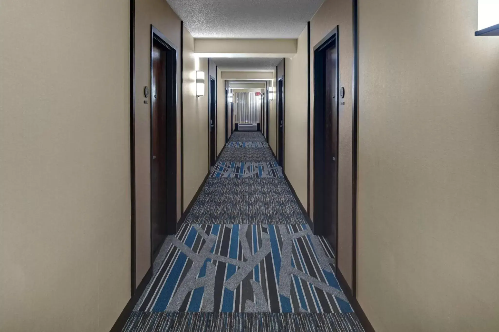 Lobby or reception, Bed in Candlewood Suites - Birmingham - Inverness, an IHG Hotel