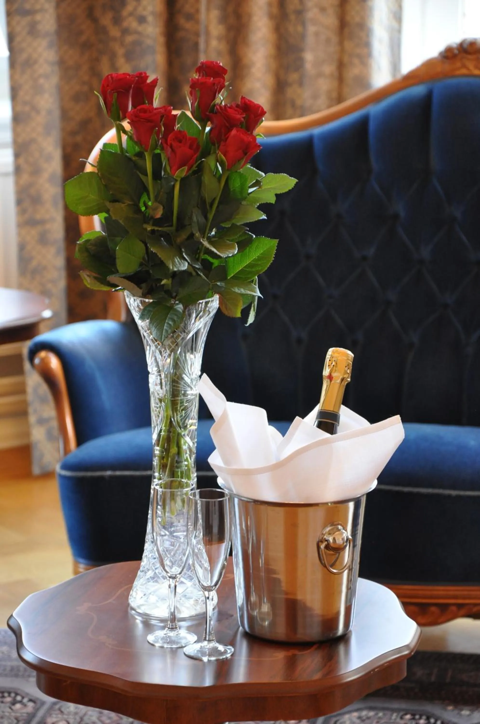 TV and multimedia in Hotel Continental Relax & Spa