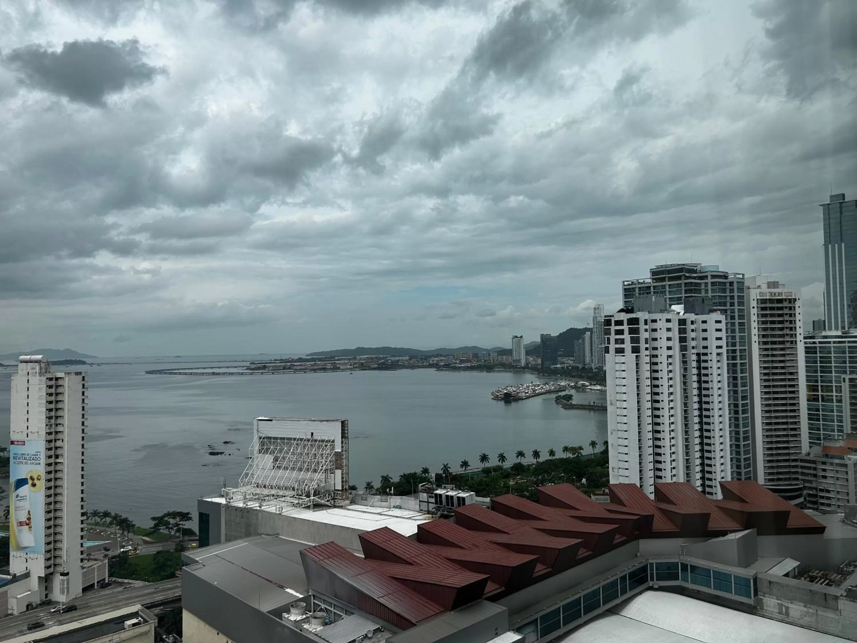 Sea view in Decapolis Hotel Panama City