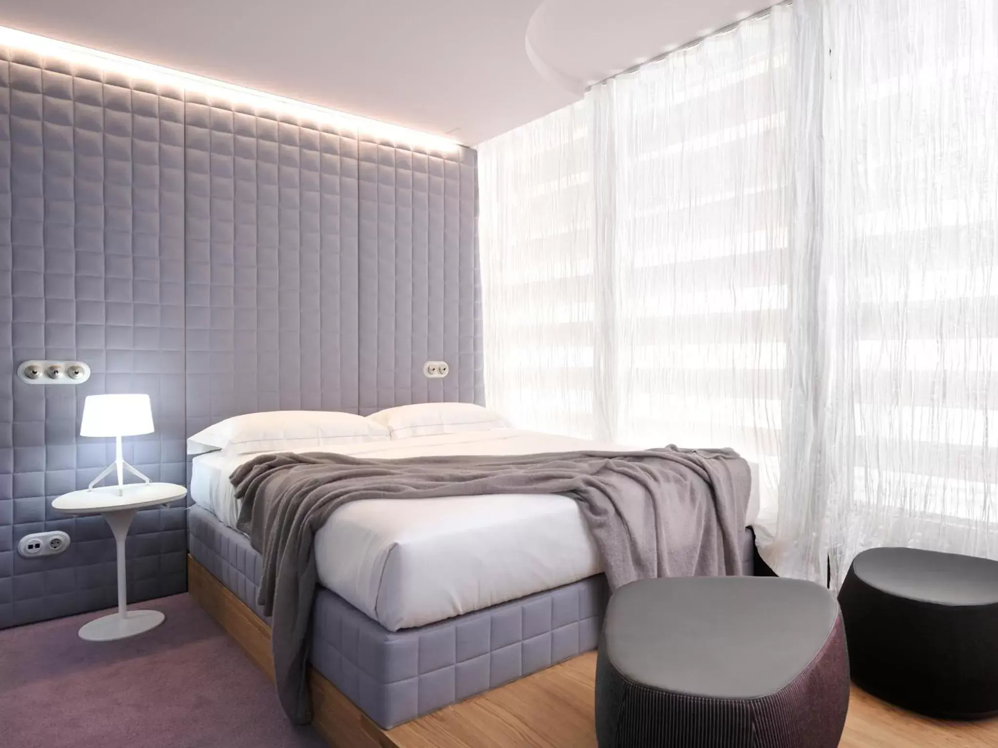 Comfort Double Room in Vander Urbani Resort - a Member of Design Hotels