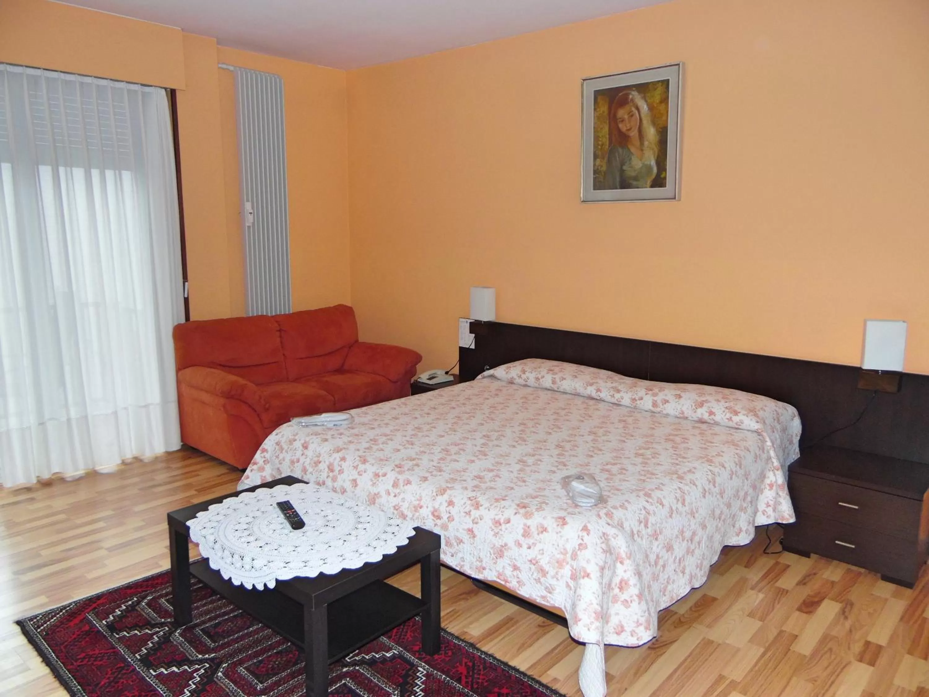 Bed in Swiss Lodge Nassa Garni