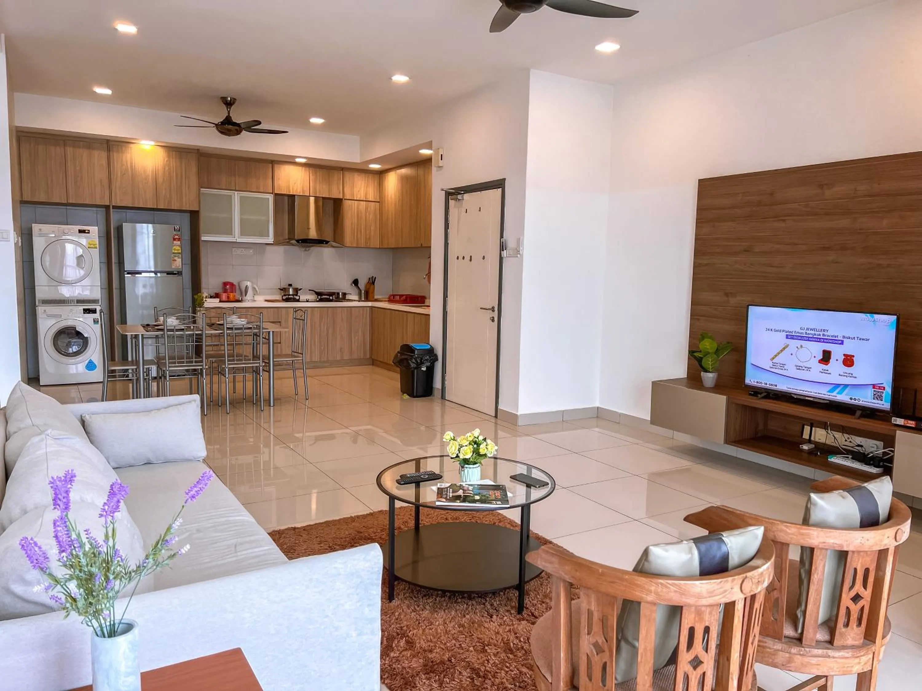 Three-Bedroom Apartment in Da Men By ODY Suites