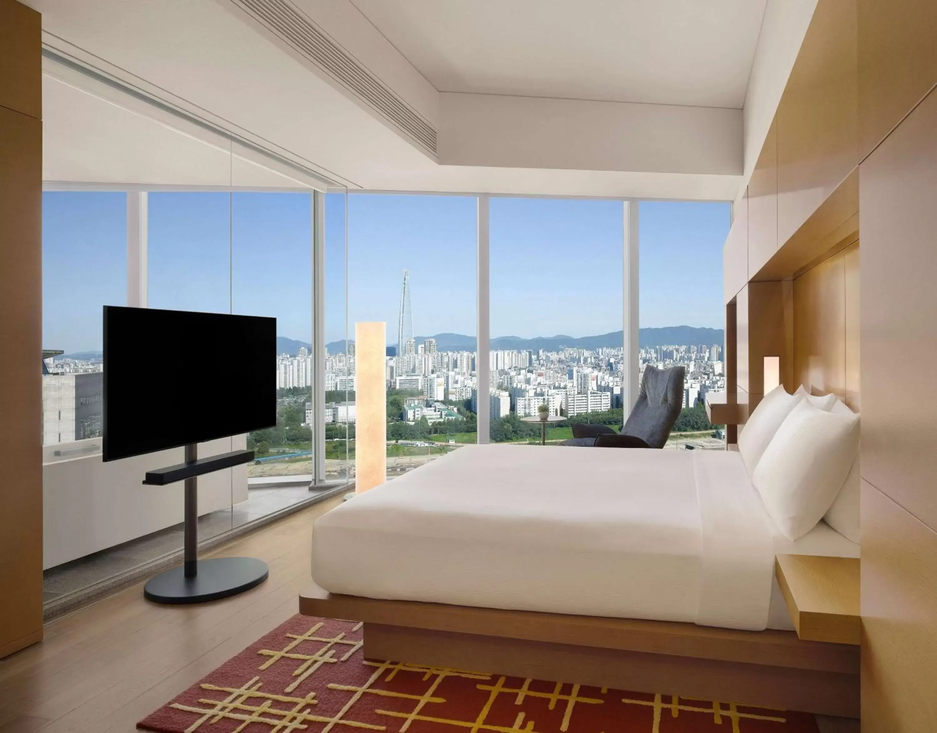 Bedroom in Park Hyatt Seoul