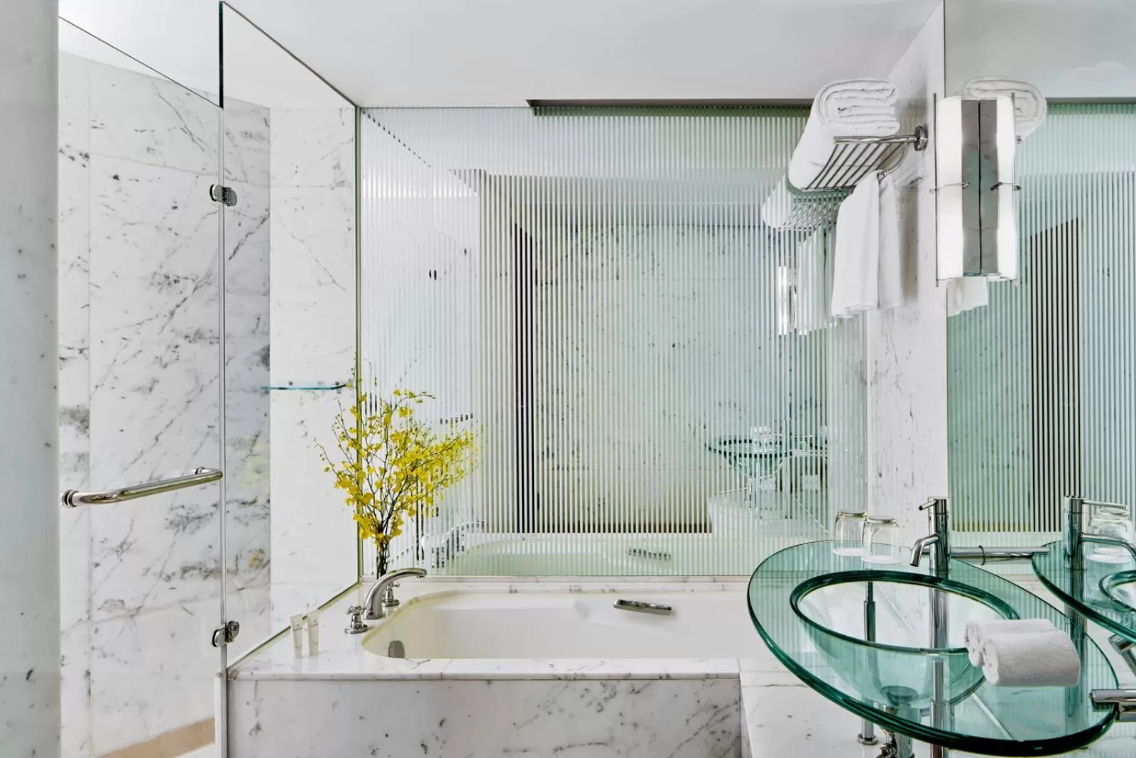 Shower in Cordis, Hong Kong