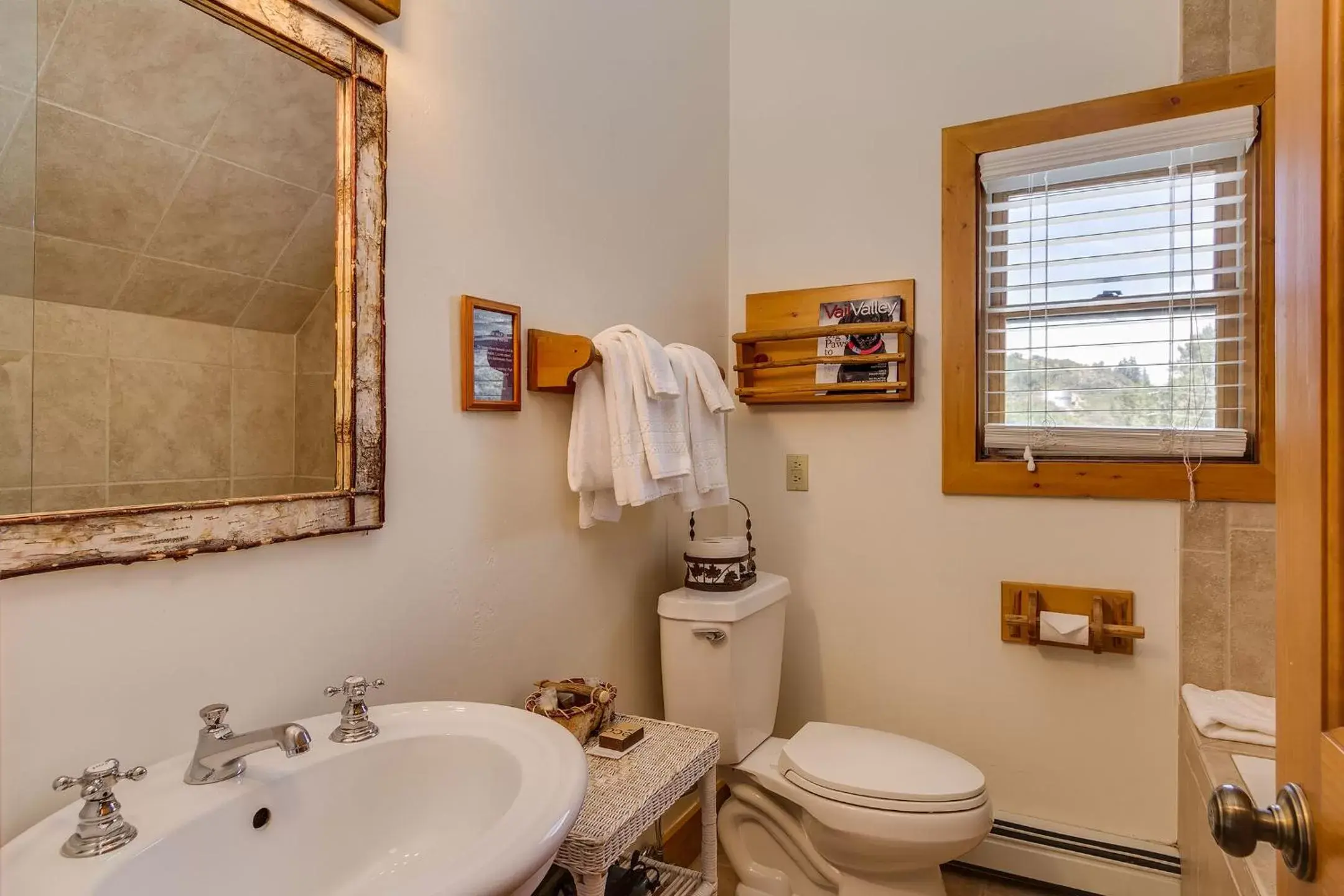 Bathroom in Minturn Inn