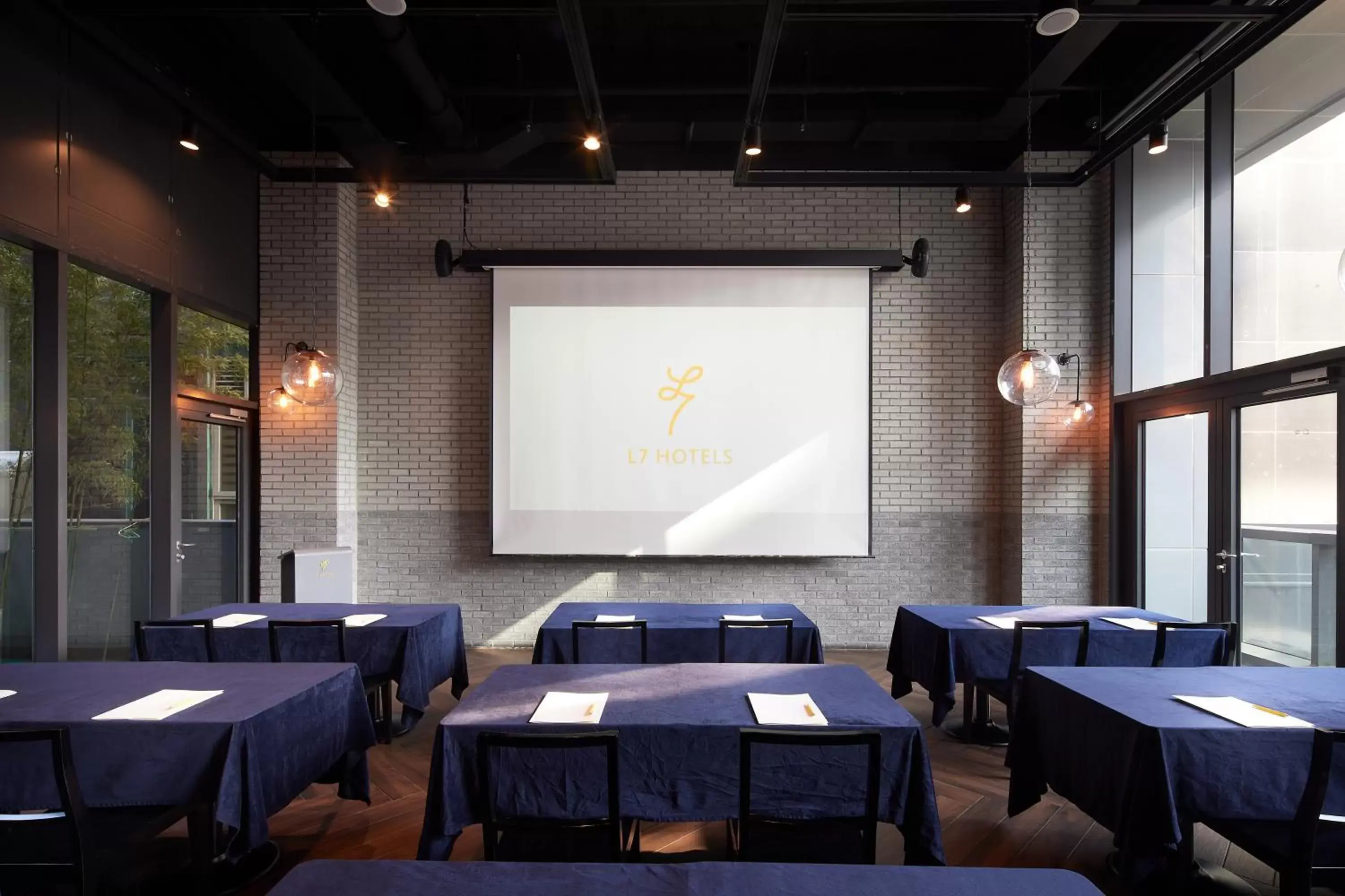 Meeting/conference room in L7 Myeongdong