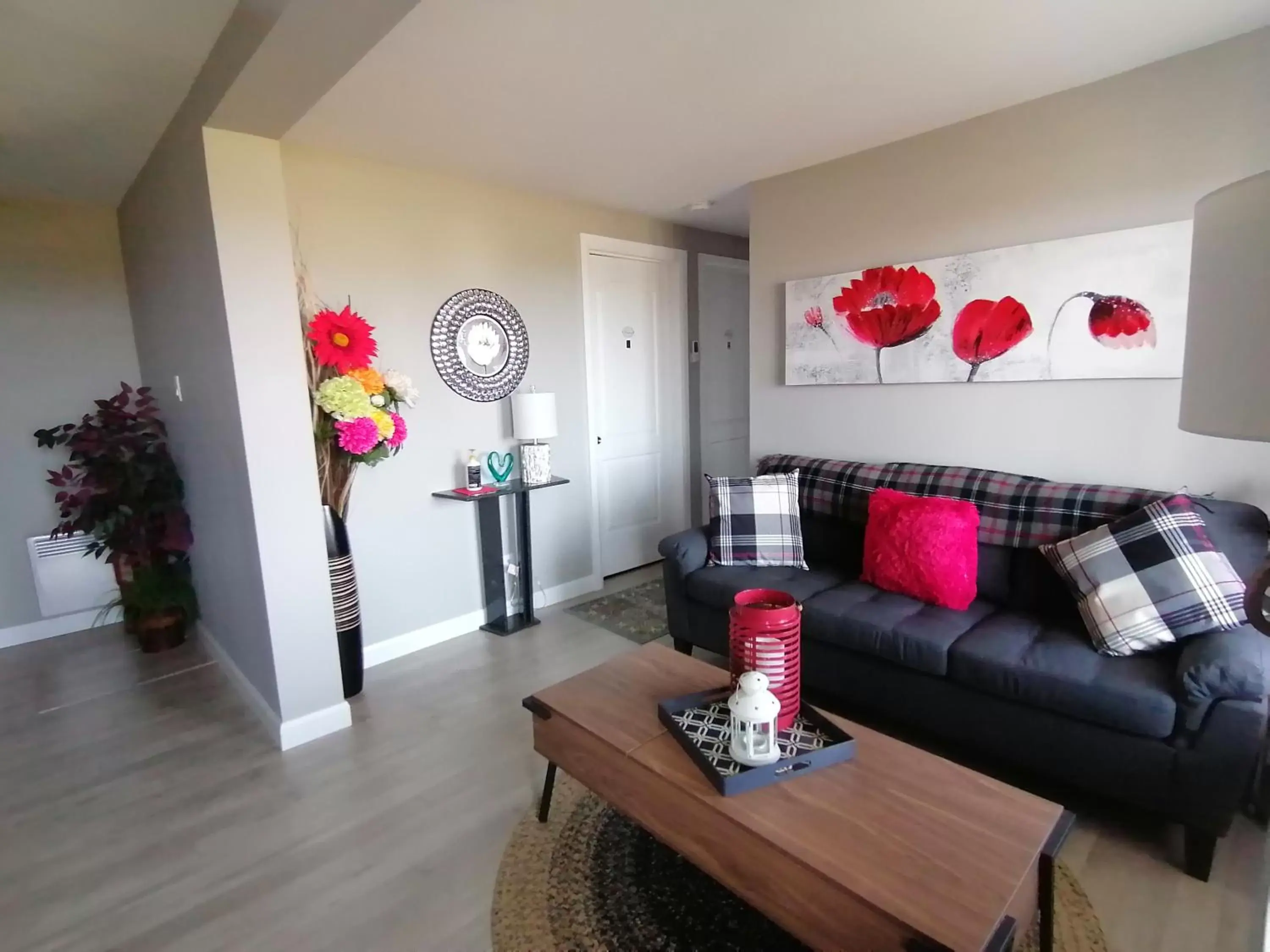 Living room, Seating Area in Gîte Shoreline de la Terre à la Mer