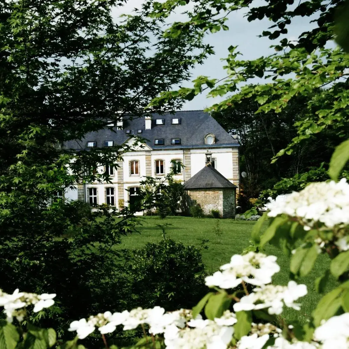 Facade/entrance, Property Building in Manoir des Indes, The Originals Relais (Relais du Silence)