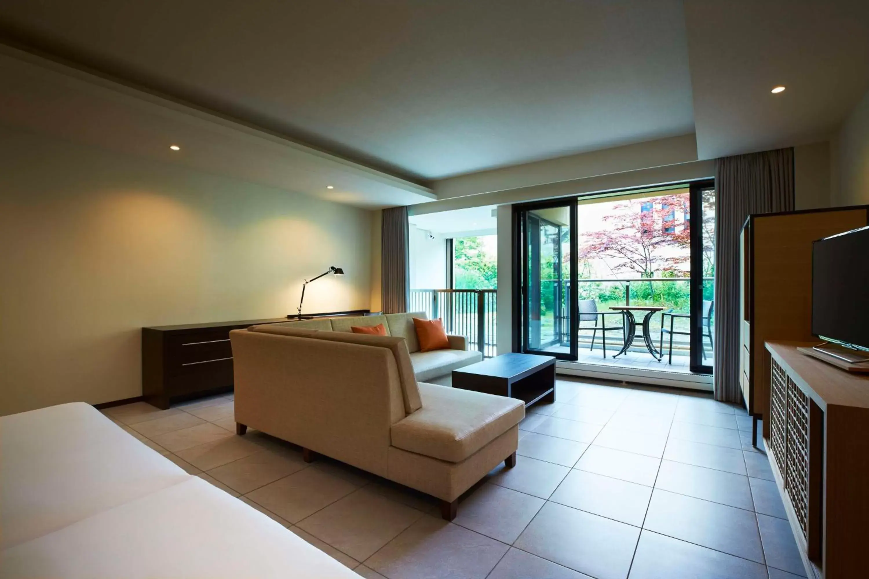 Bedroom, Seating Area in Hyatt Regency Hakone Resort and Spa