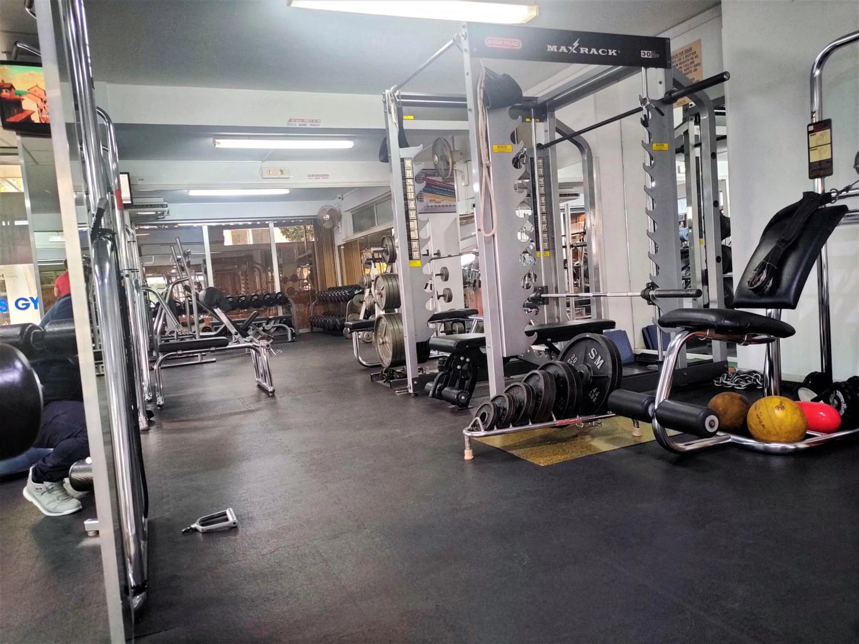 Fitness centre/facilities in Almond Business Hotel