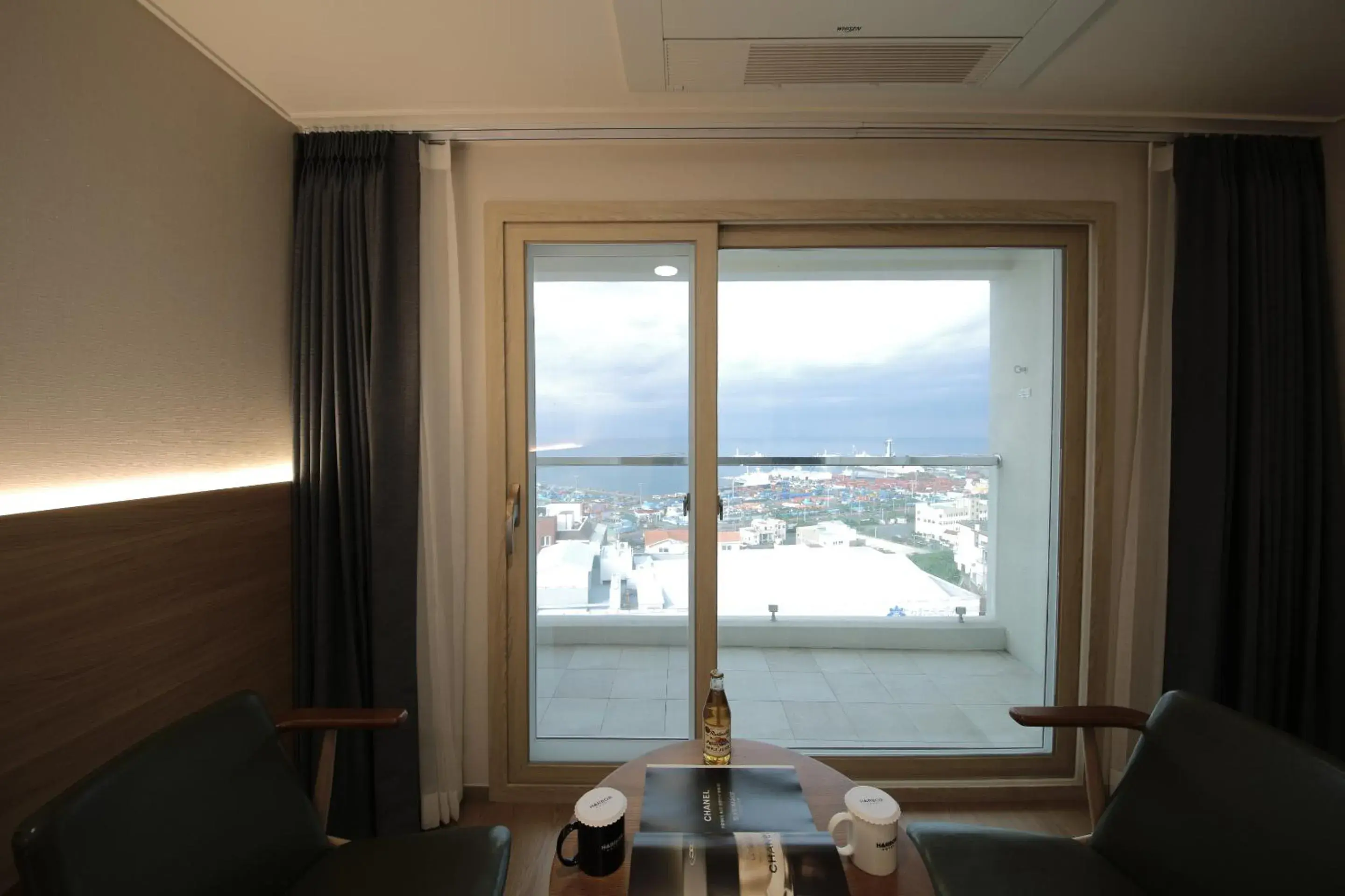 Sea view in Harbor Hotel Jeju