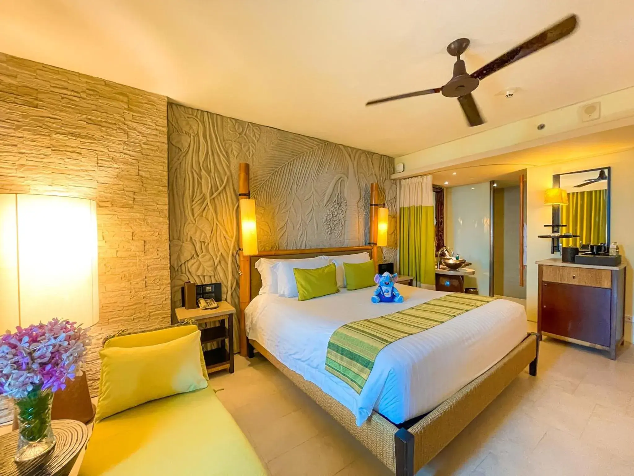 Spa and wellness centre/facilities, Bed in Centara Grand Mirage Beach Resort Pattaya - SHA Extra Plus
