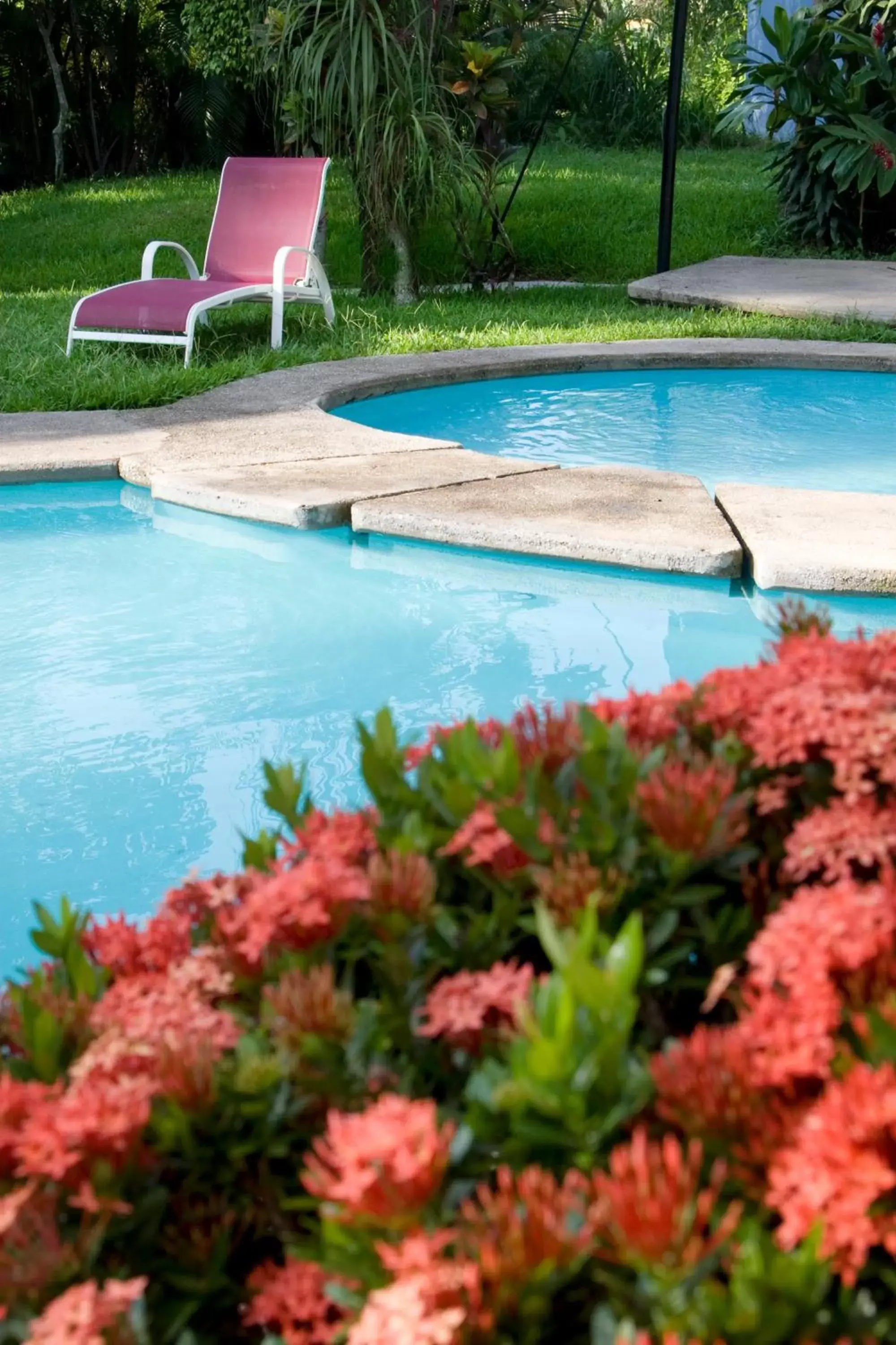 Day, Swimming Pool in Hotel Maya Palenque