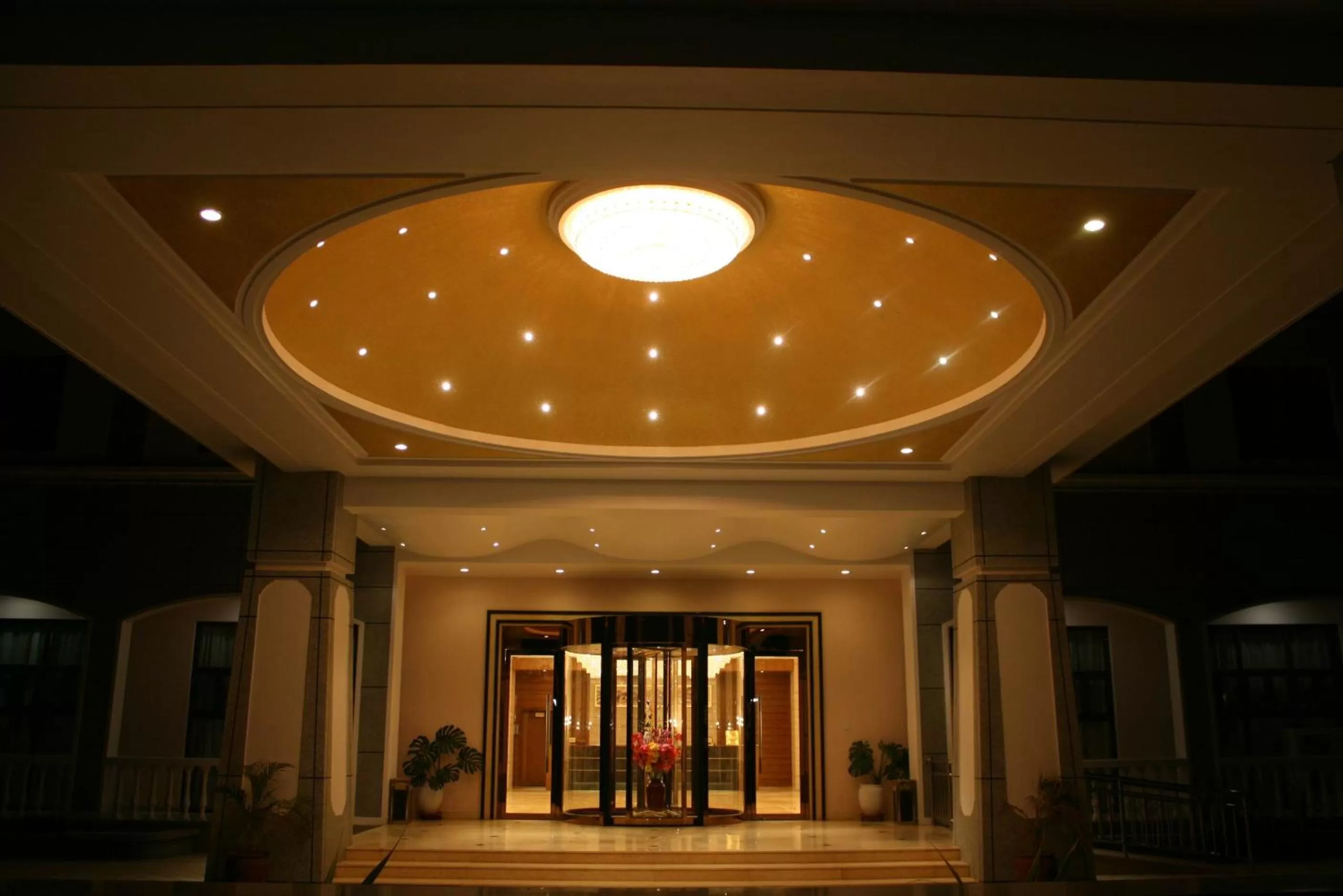 Facade/entrance in Sogecoa Golden Peacock