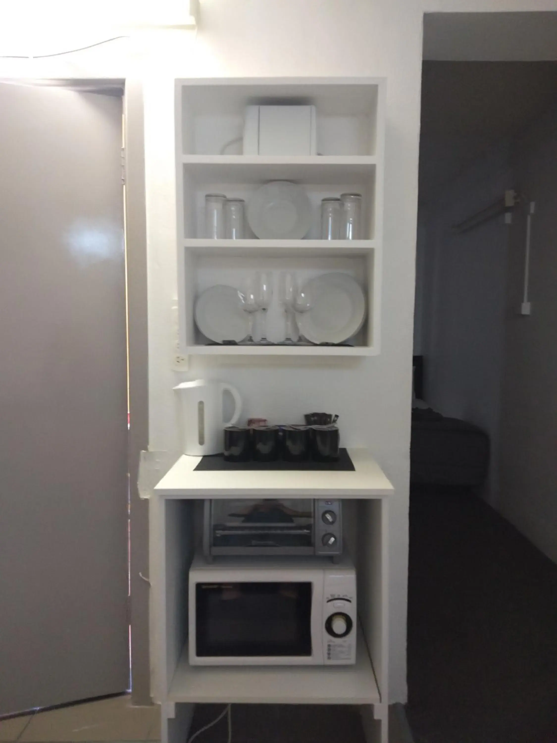 Coffee/tea facilities, Kitchen/Kitchenette in Inverell Motel