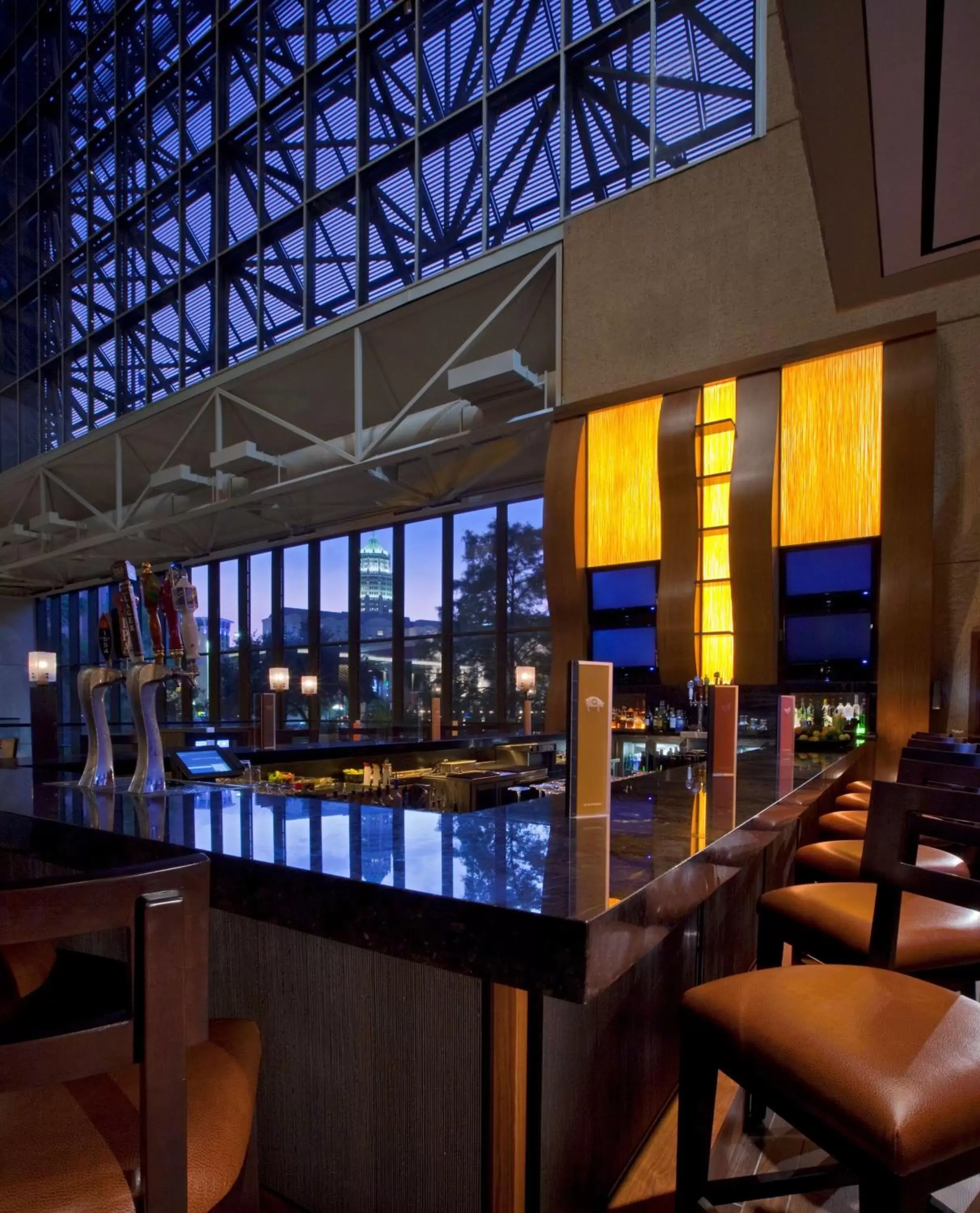 Restaurant/places to eat, Lounge/Bar in Hyatt Regency San Antonio Riverwalk