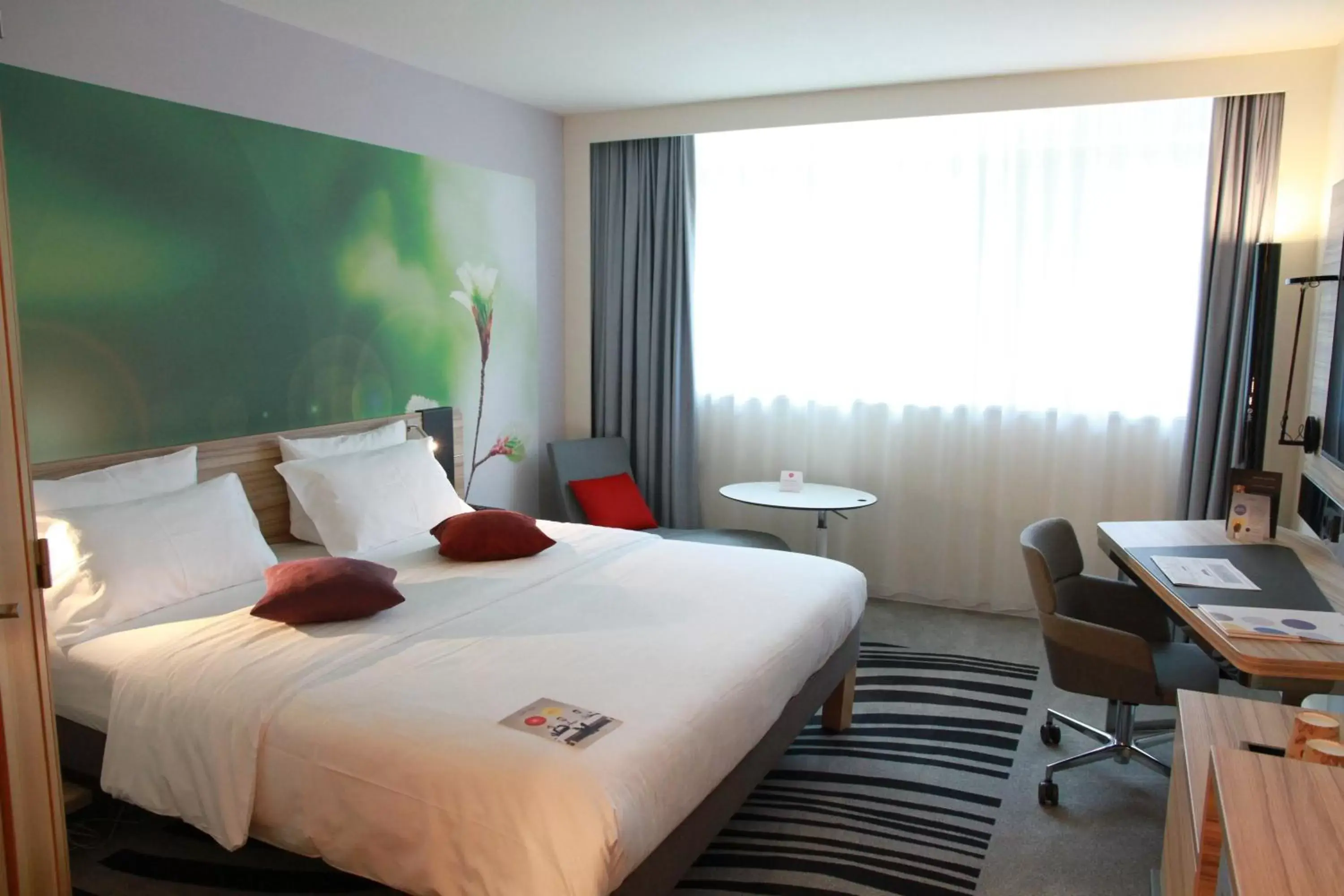 Bed in Novotel Wien City