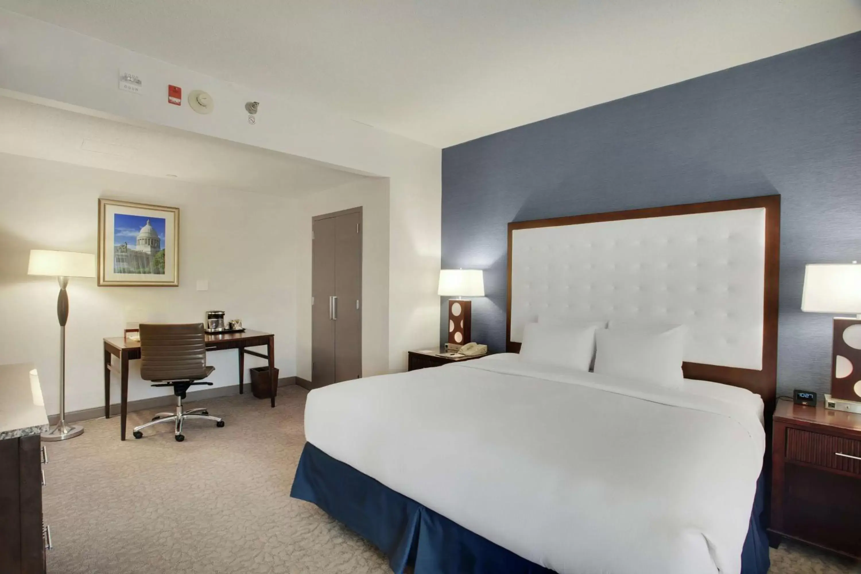 Bedroom, Bed in DoubleTree by Hilton Little Rock