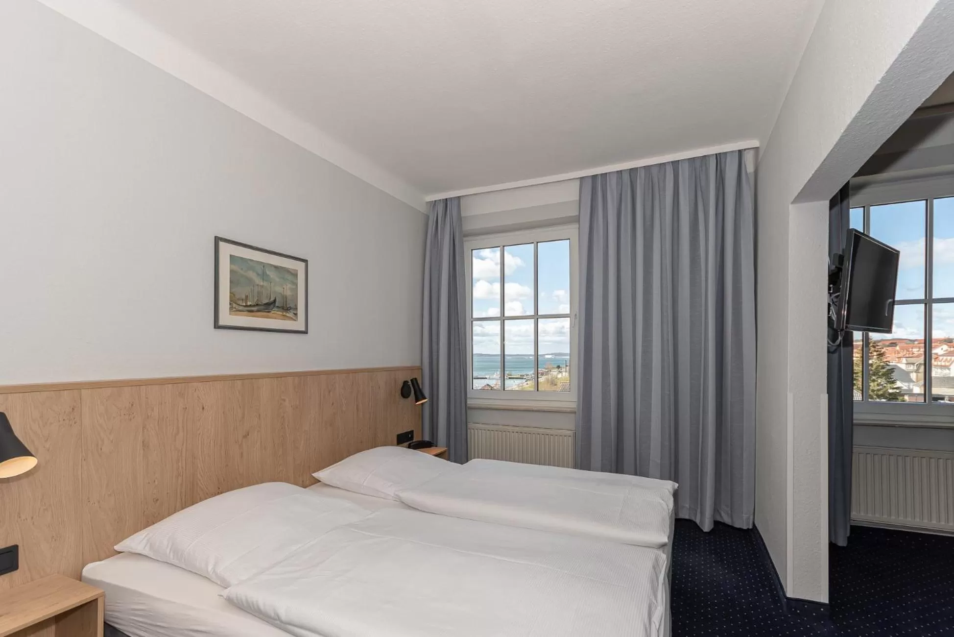 Bed in Kurhotel Sassnitz