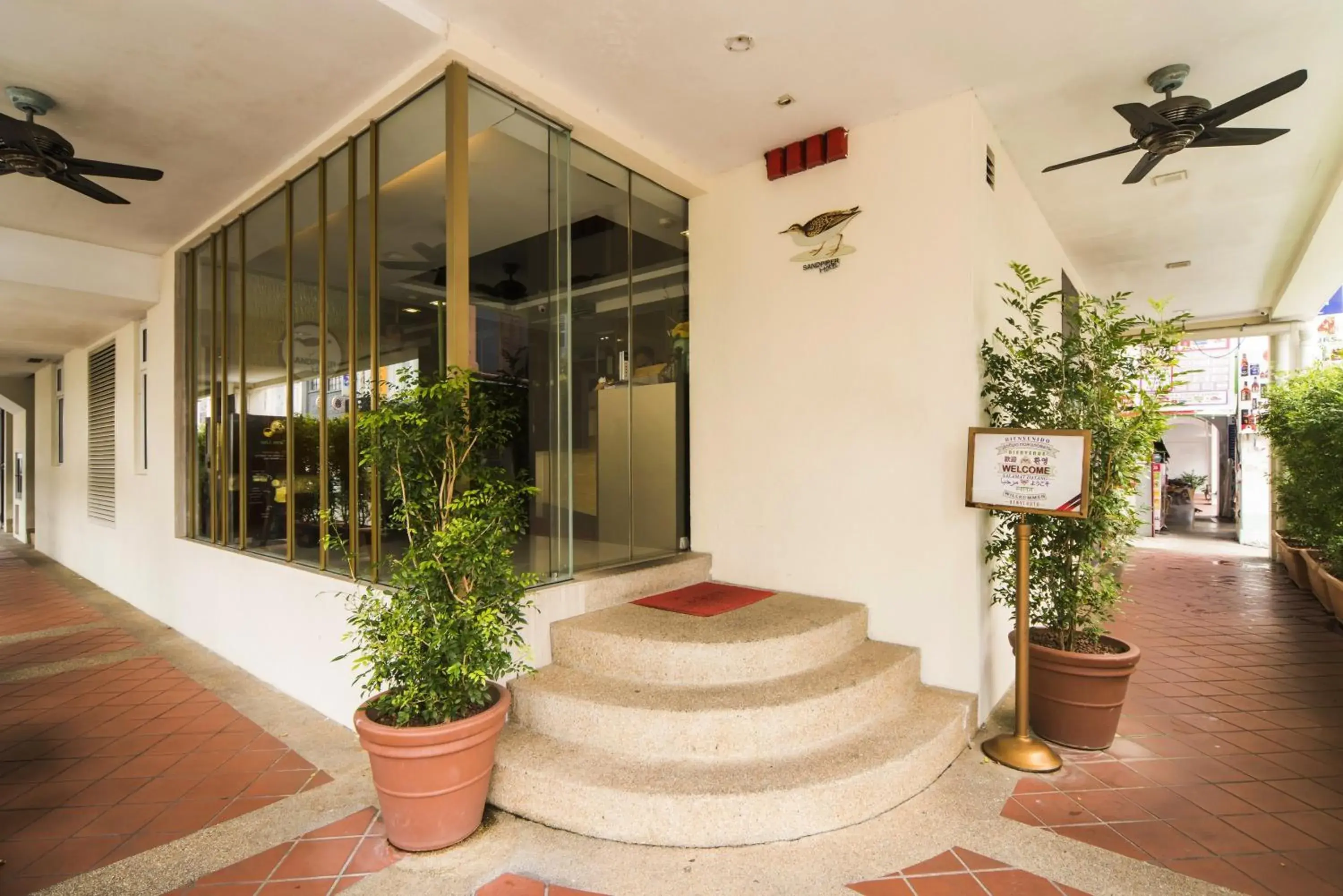 Facade/entrance in Sandpiper Hotel On Rochor