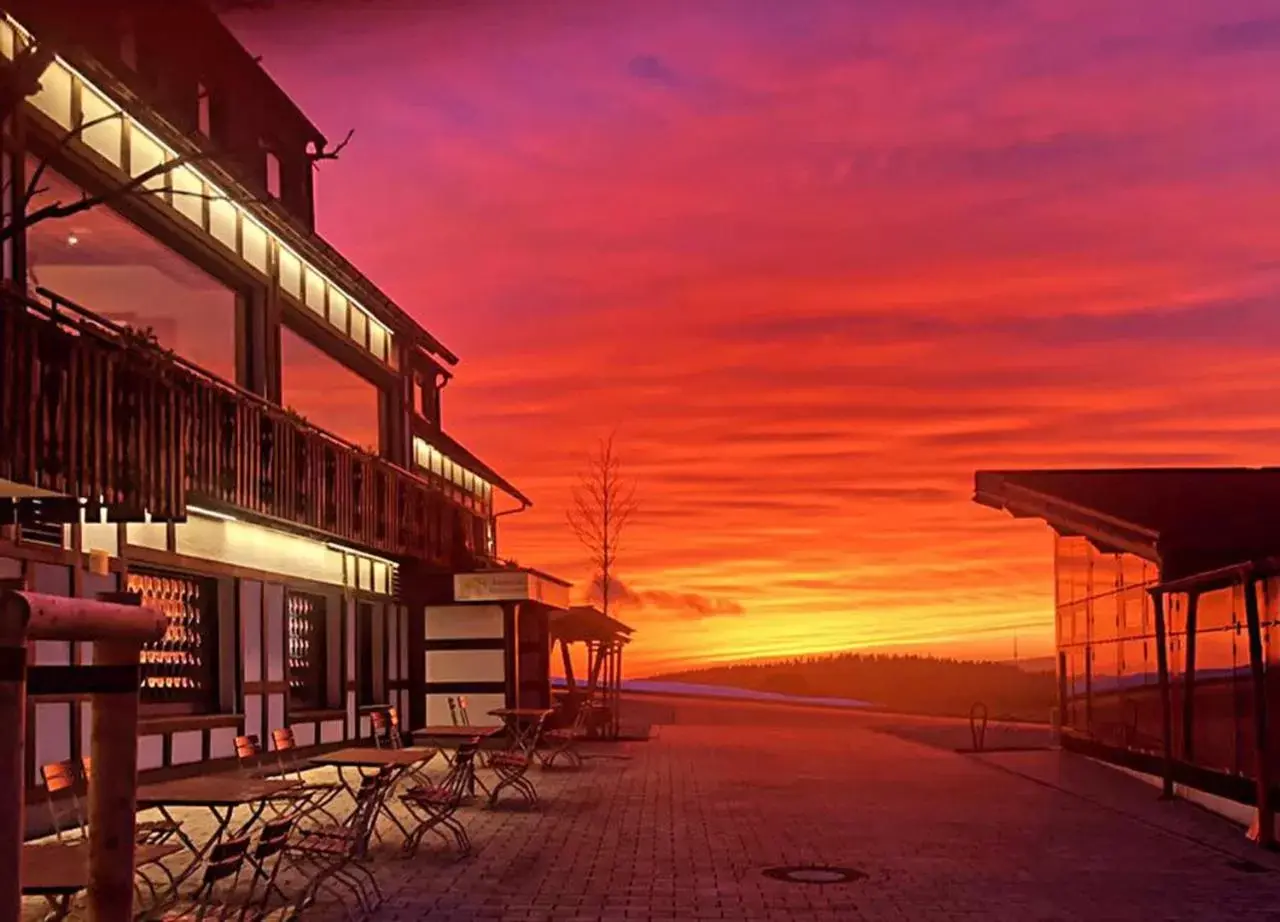 Property building, Sunrise/Sunset in Der schöne Asten - Resort Winterberg