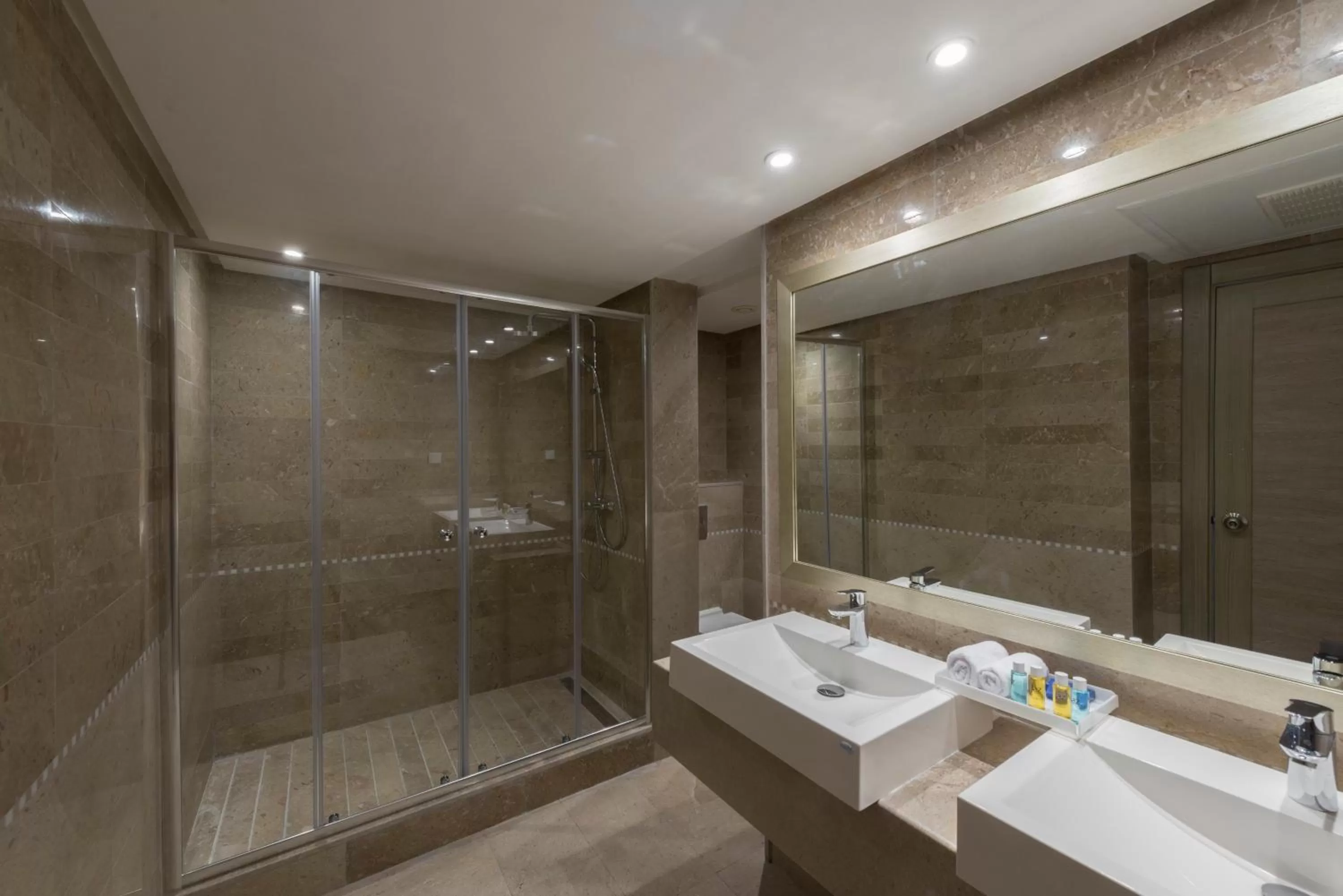 Bathroom in Tour Khalef