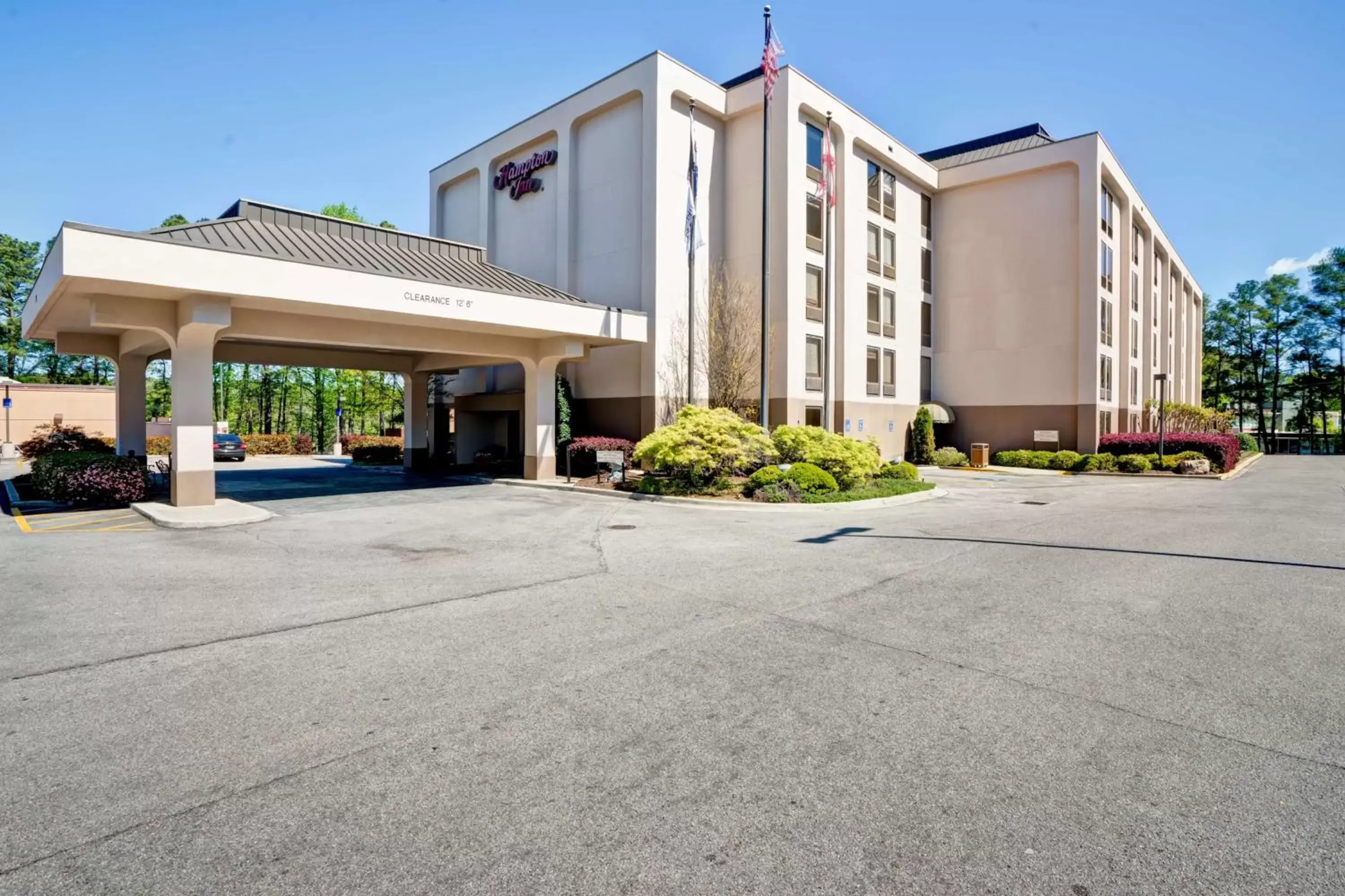 Property Building in Hampton Inn Birmingham/Mountain Brook