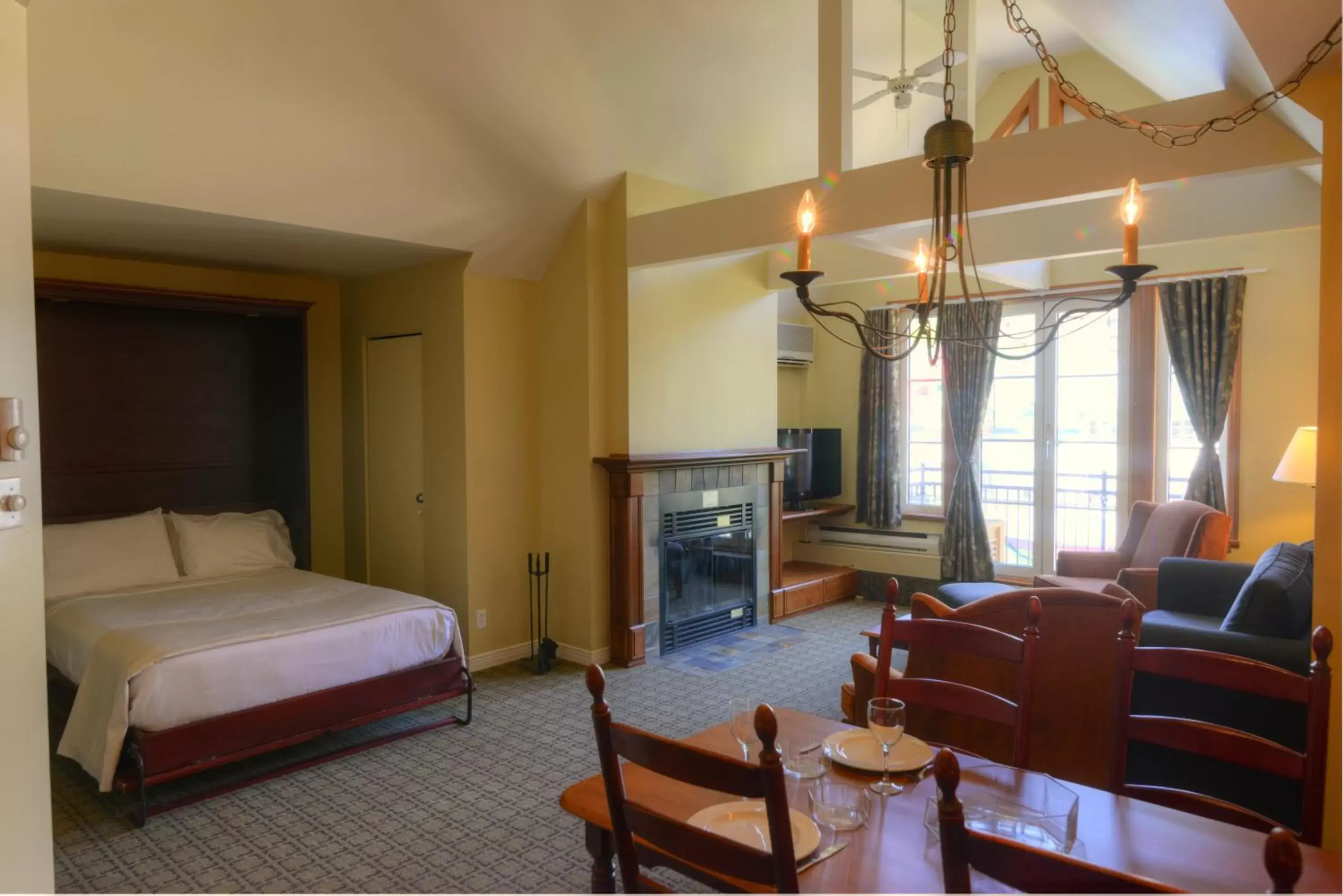 Bed in Place Saint Bernard Mont Tremblant Bed in Place Saint Bernard Mont Tremblant