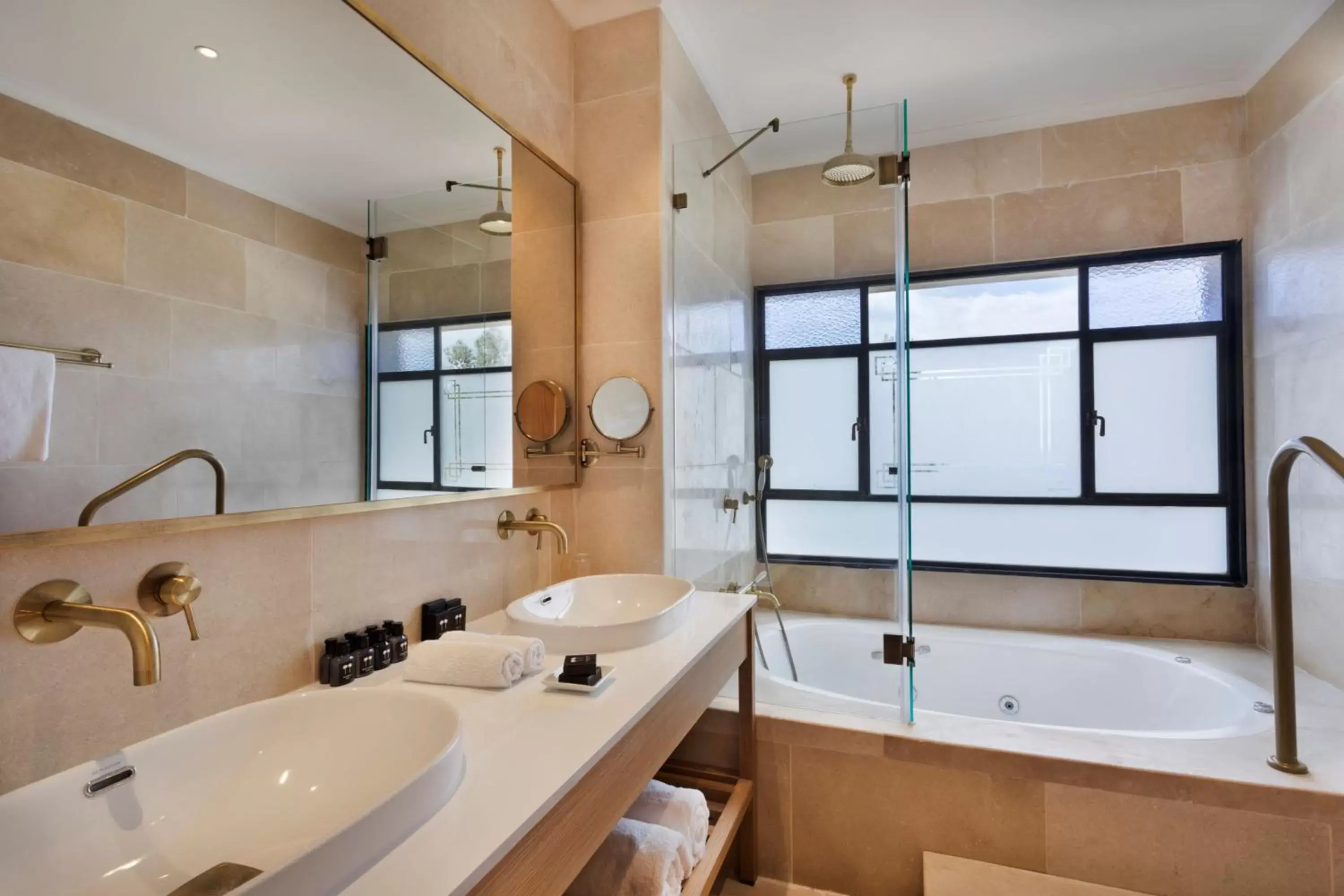 Deluxe Suite with Spa Bath - single occupancy in Herbert Samuel Bayit Bagalil Boutique Deluxe Suite with Spa Bath - single occupancy in Herbert Samuel Bayit Bagalil Boutique