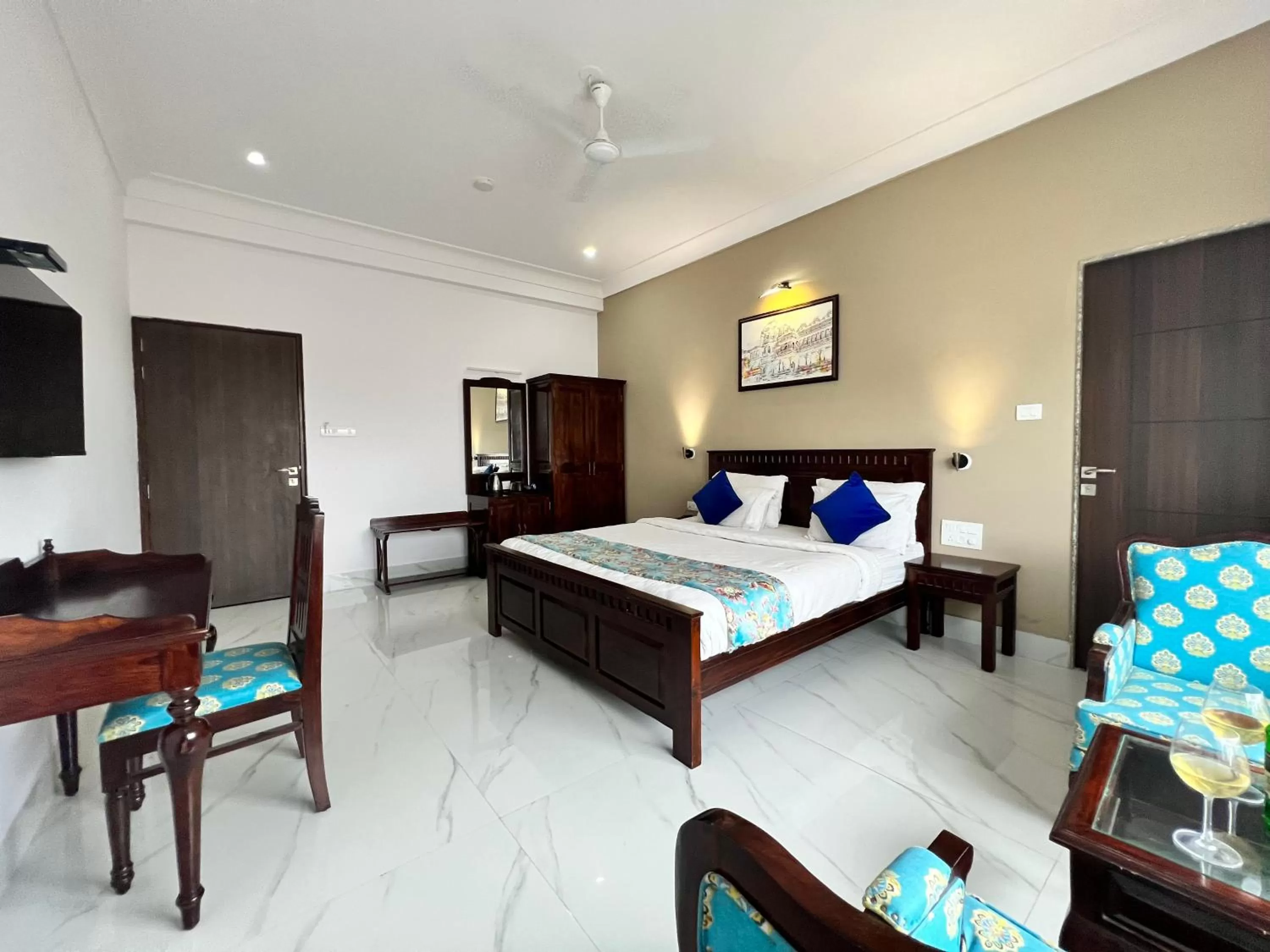 Bedroom in Revaas Lake View Boutique Hotel