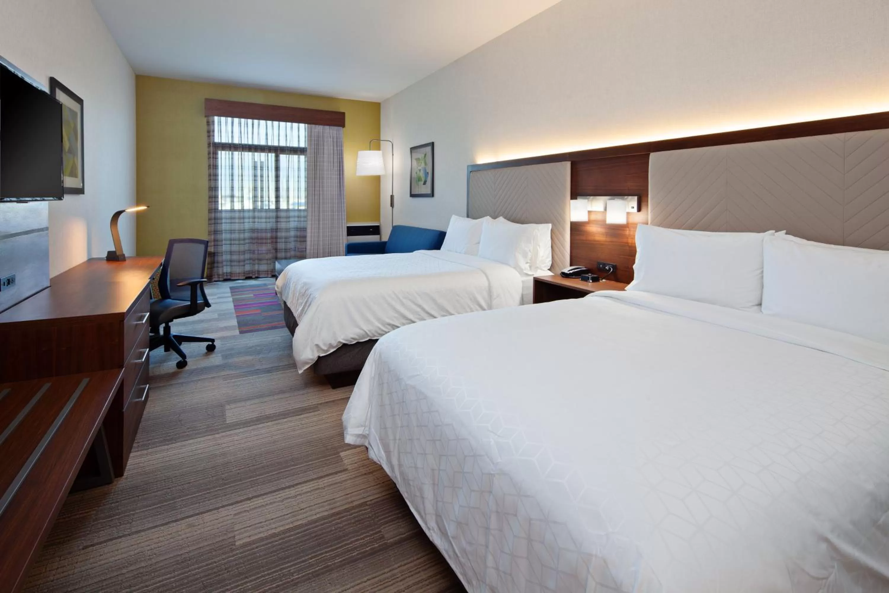 Bedroom, Bed in Holiday Inn Express Hotel & Suites Ventura Harbor by IHG