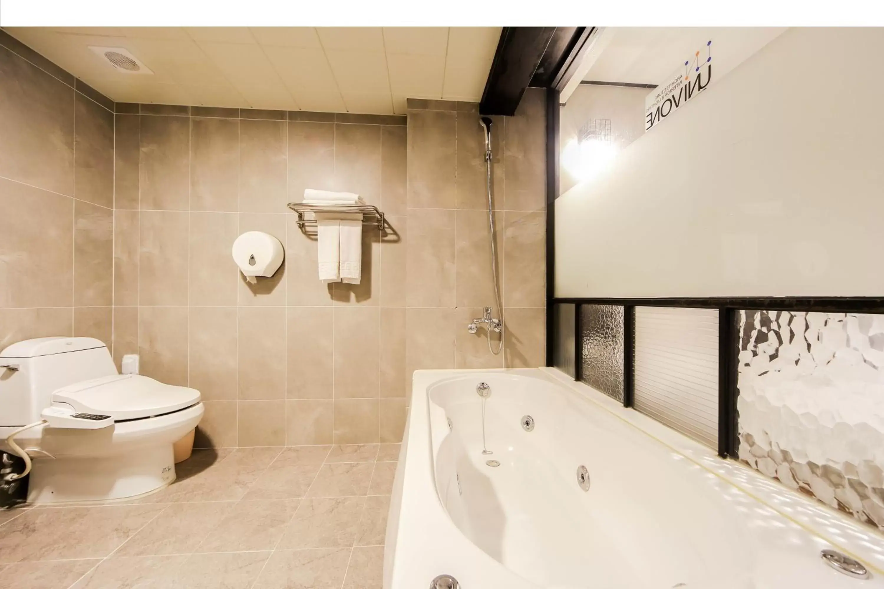 Bathroom in Elysee Hotel Bathroom in Elysee Hotel