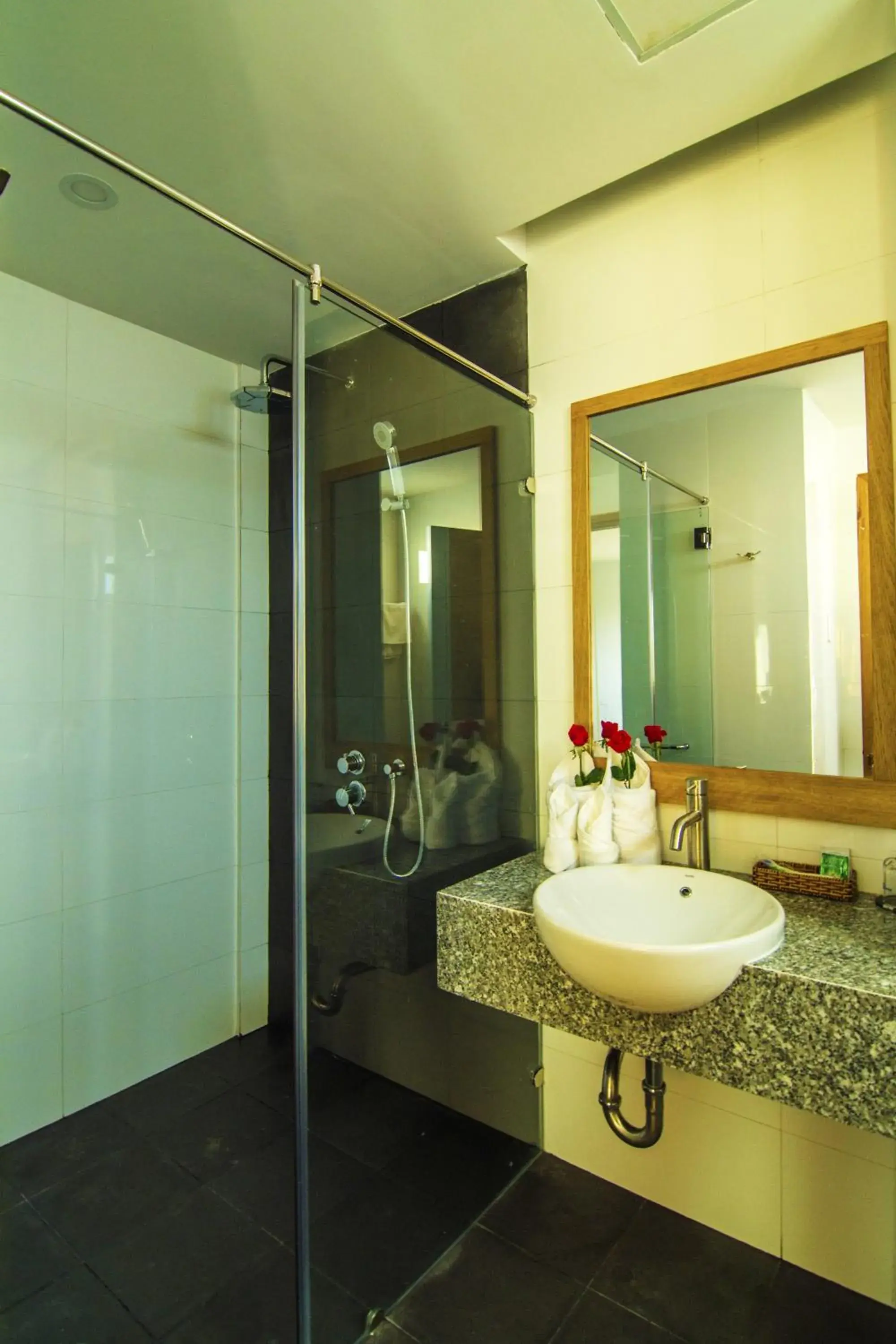 Bathroom in Sailing Hotel Phú Quốc Island