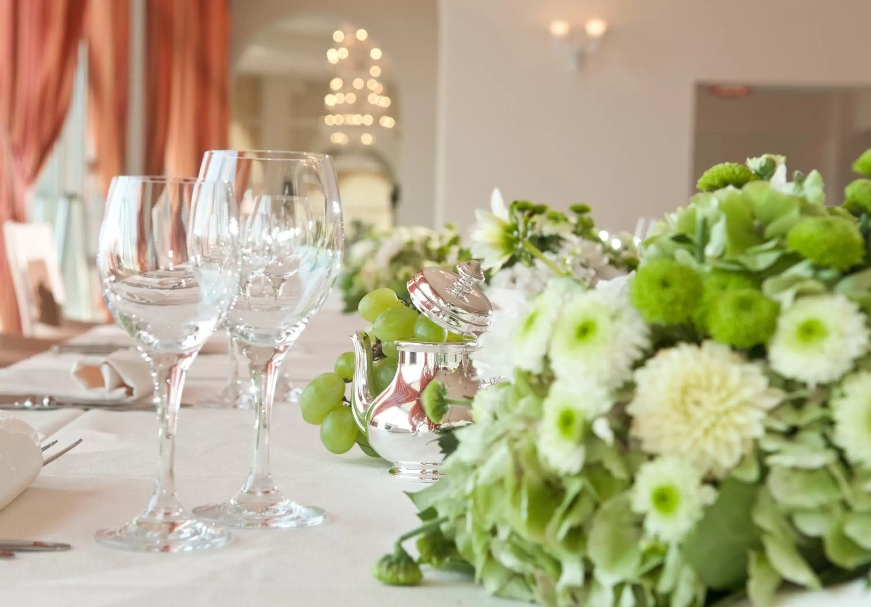 Decorative detail, Restaurant/Places to Eat in Grand Hotel Italia