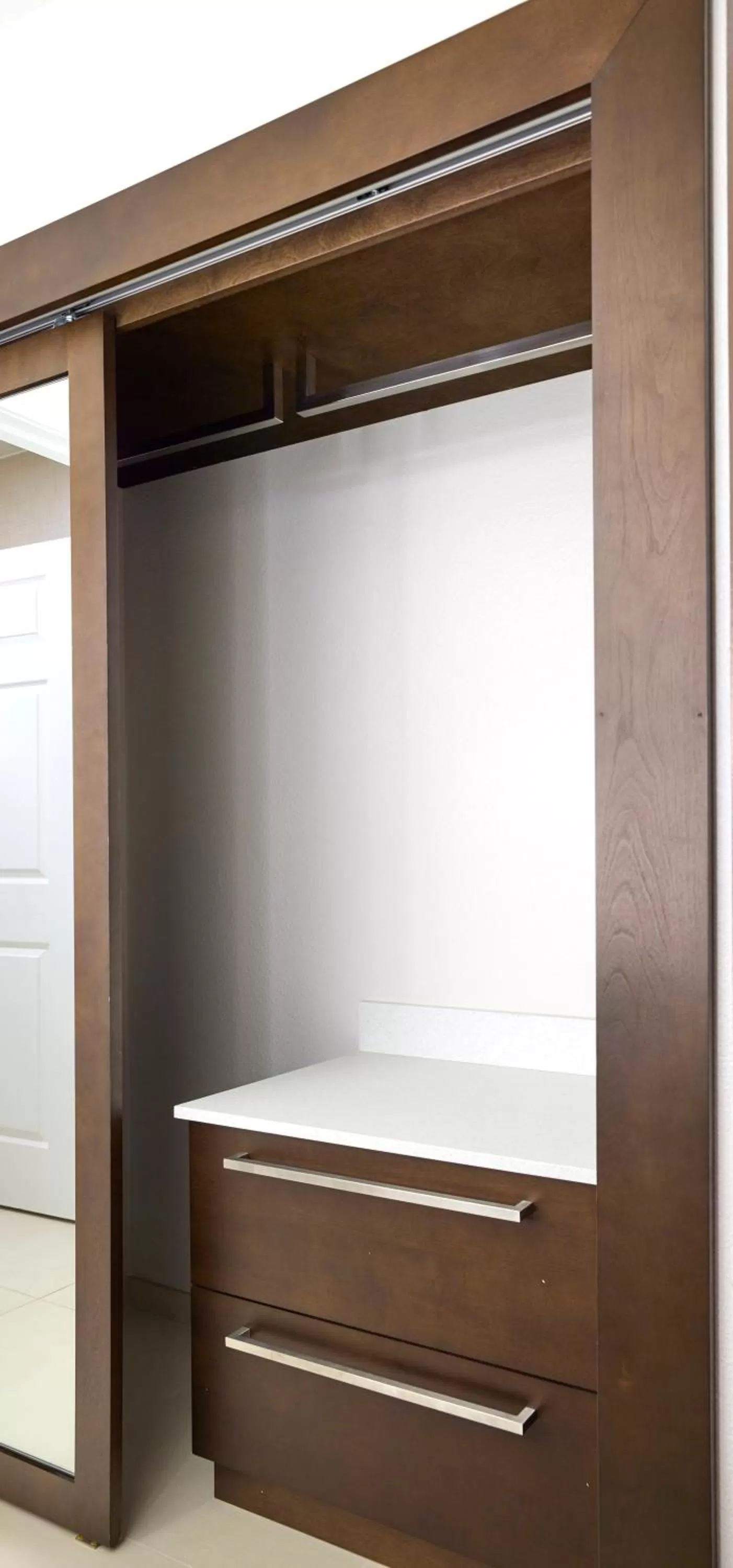 wardrobe in Residence Inn Eugene Springfield