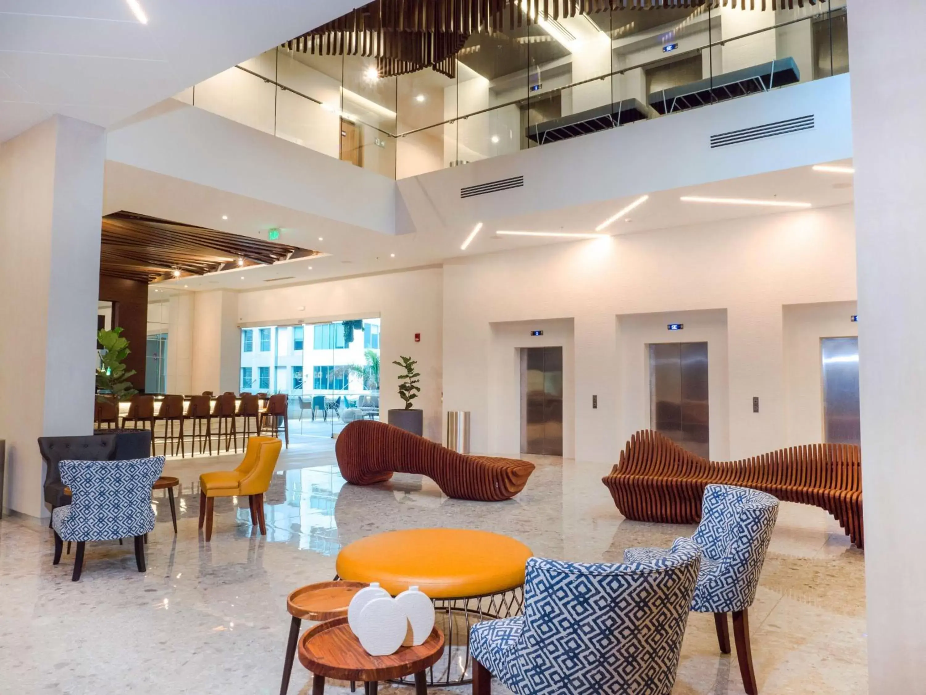 Lobby or reception, Lounge/Bar in Hilton Garden Inn Santa Ana, San Jose