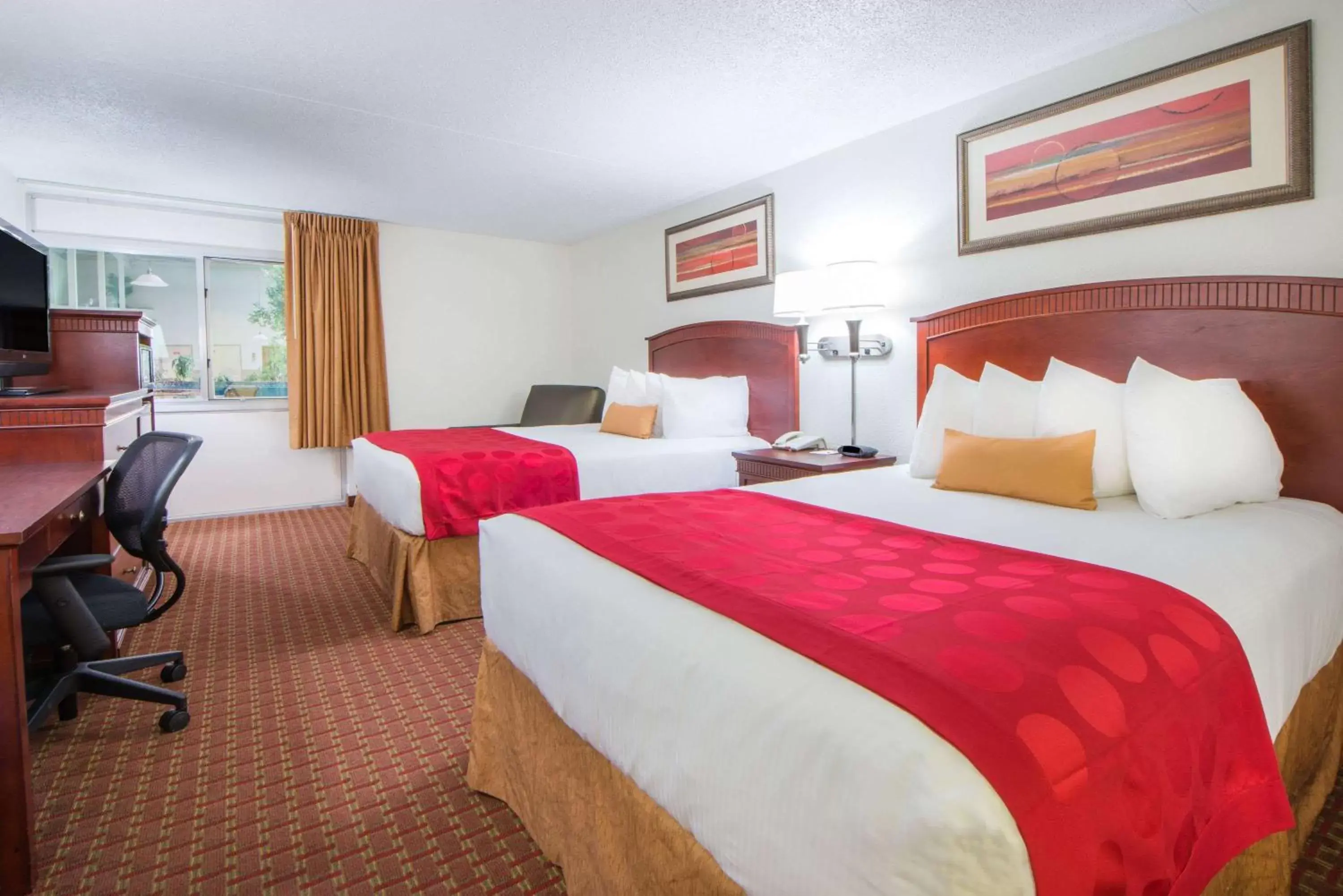 Photo of the whole room, Bed in Ramada by Wyndham Enid Photo of the whole room, Bed in Ramada by Wyndham Enid