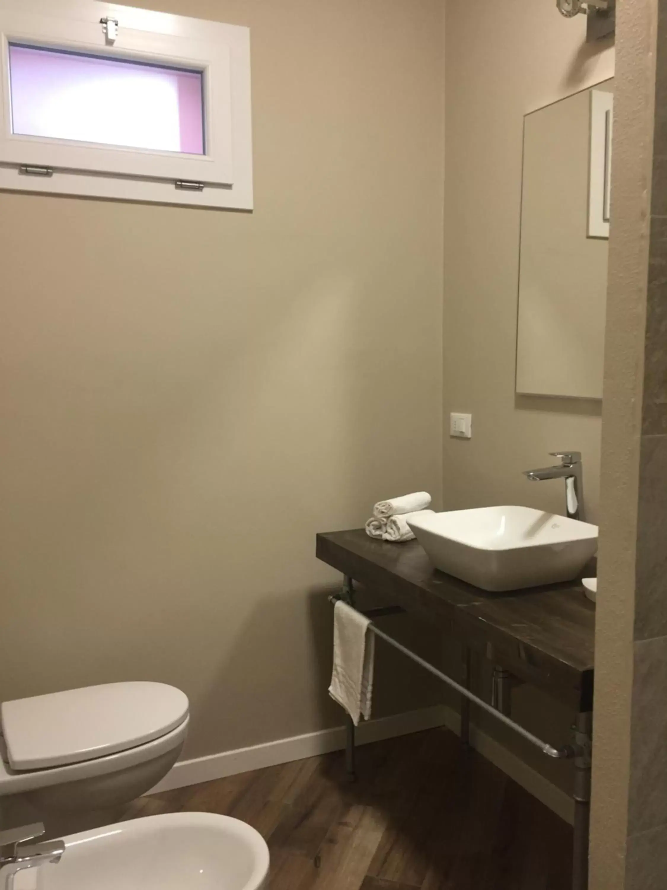 Bathroom in Mazzini 33