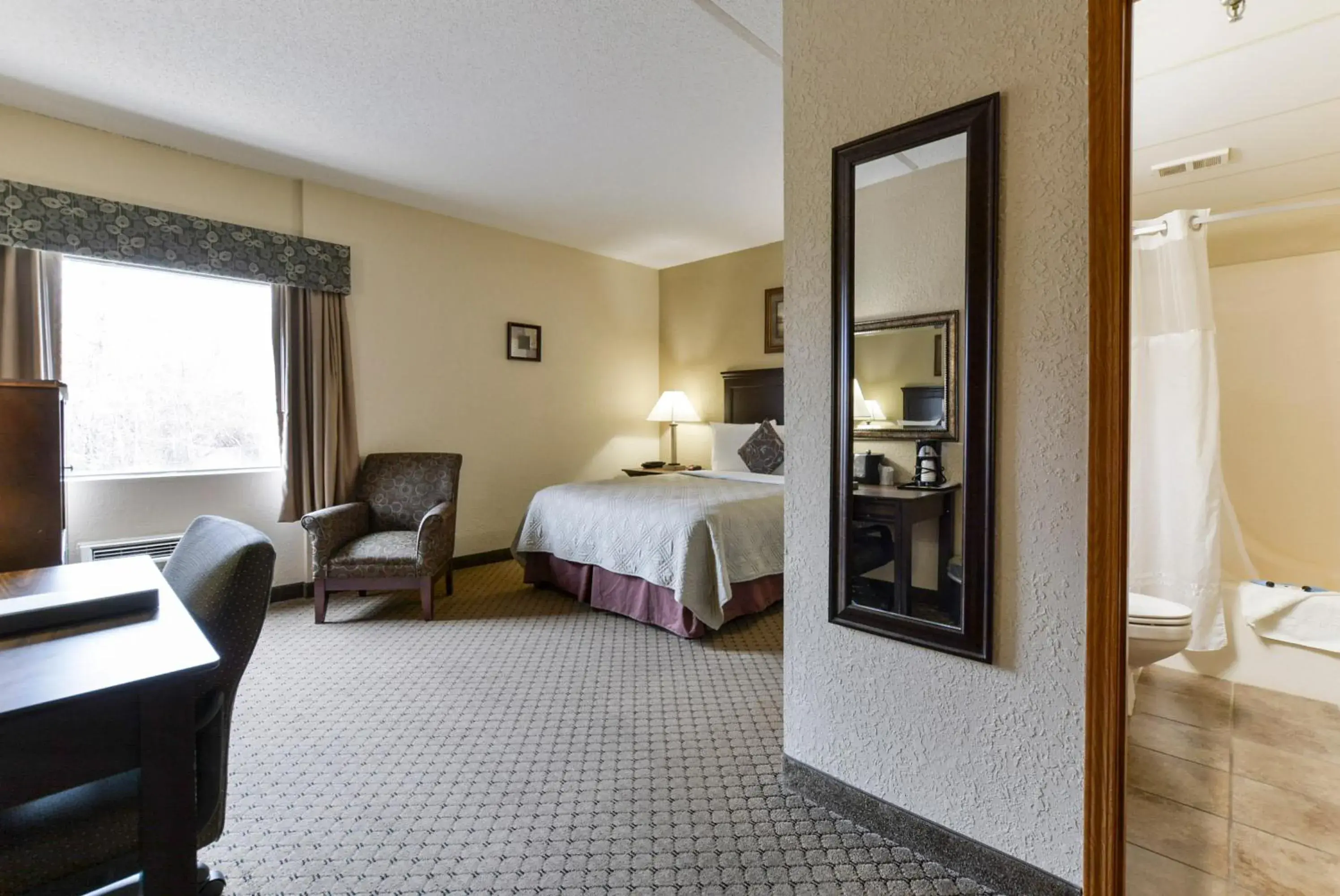 Bathroom in Grand View Inn & Suites