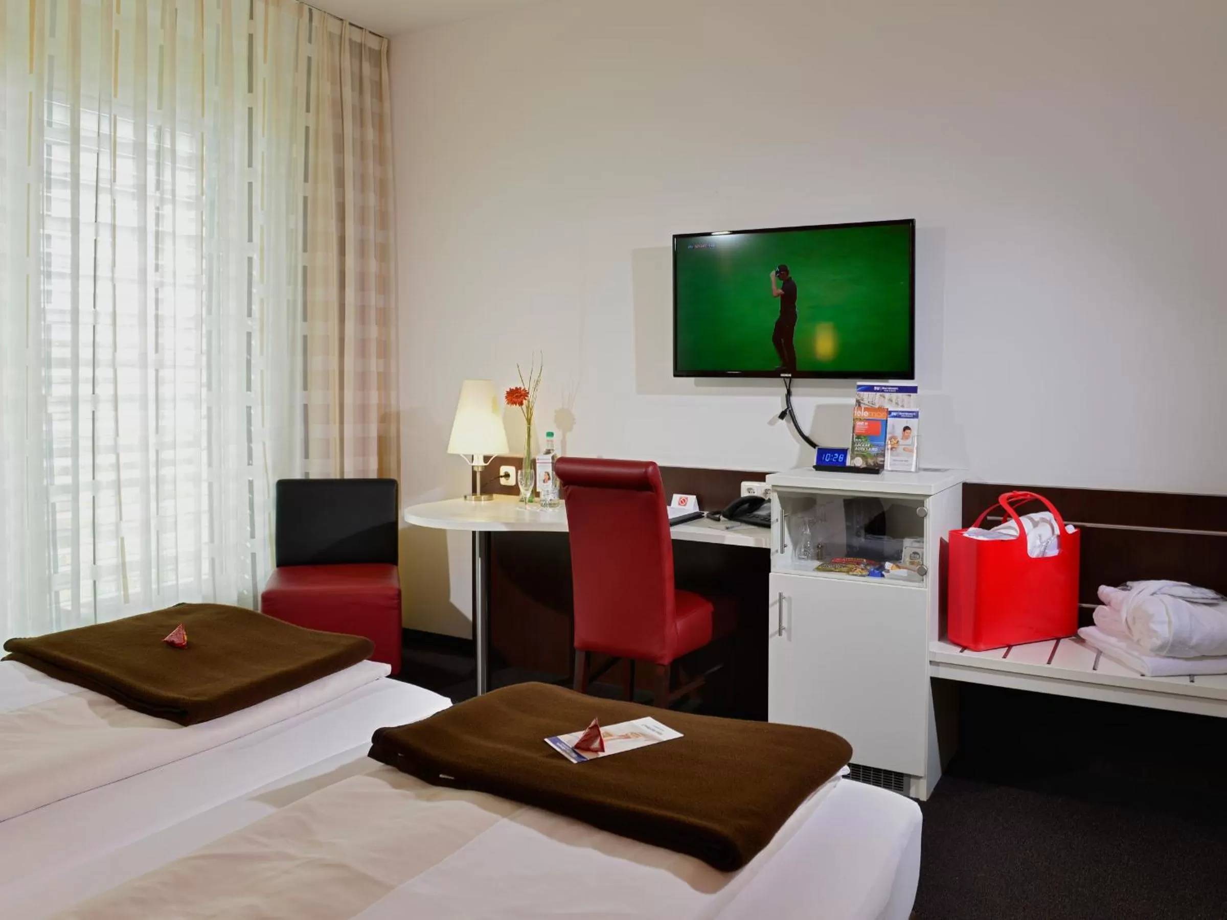 Decorative detail, Bed in Best Western Plus Konrad Zuse Hotel