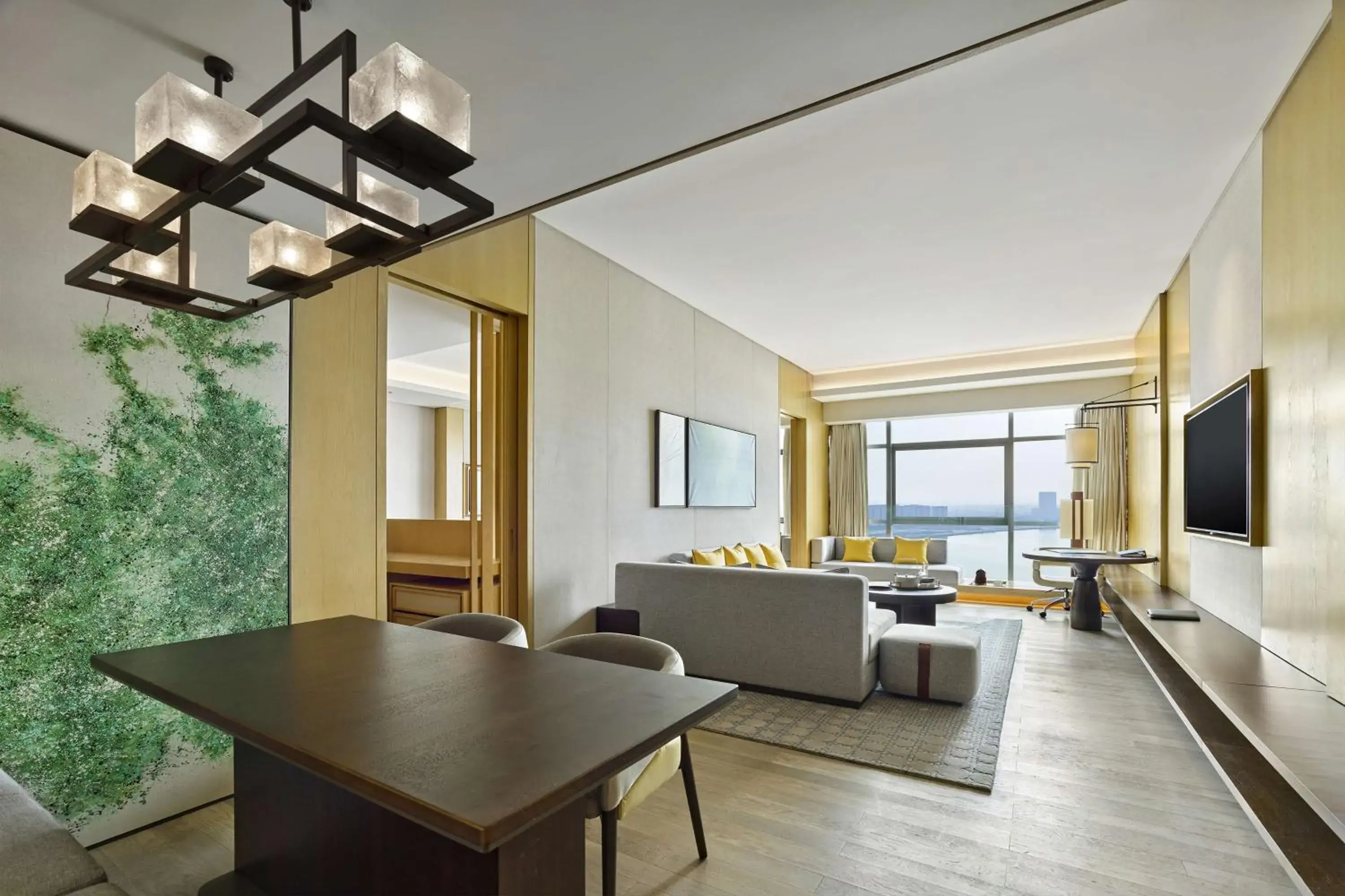 Bedroom, Seating Area in Hilton Suzhou Yinshan Lake