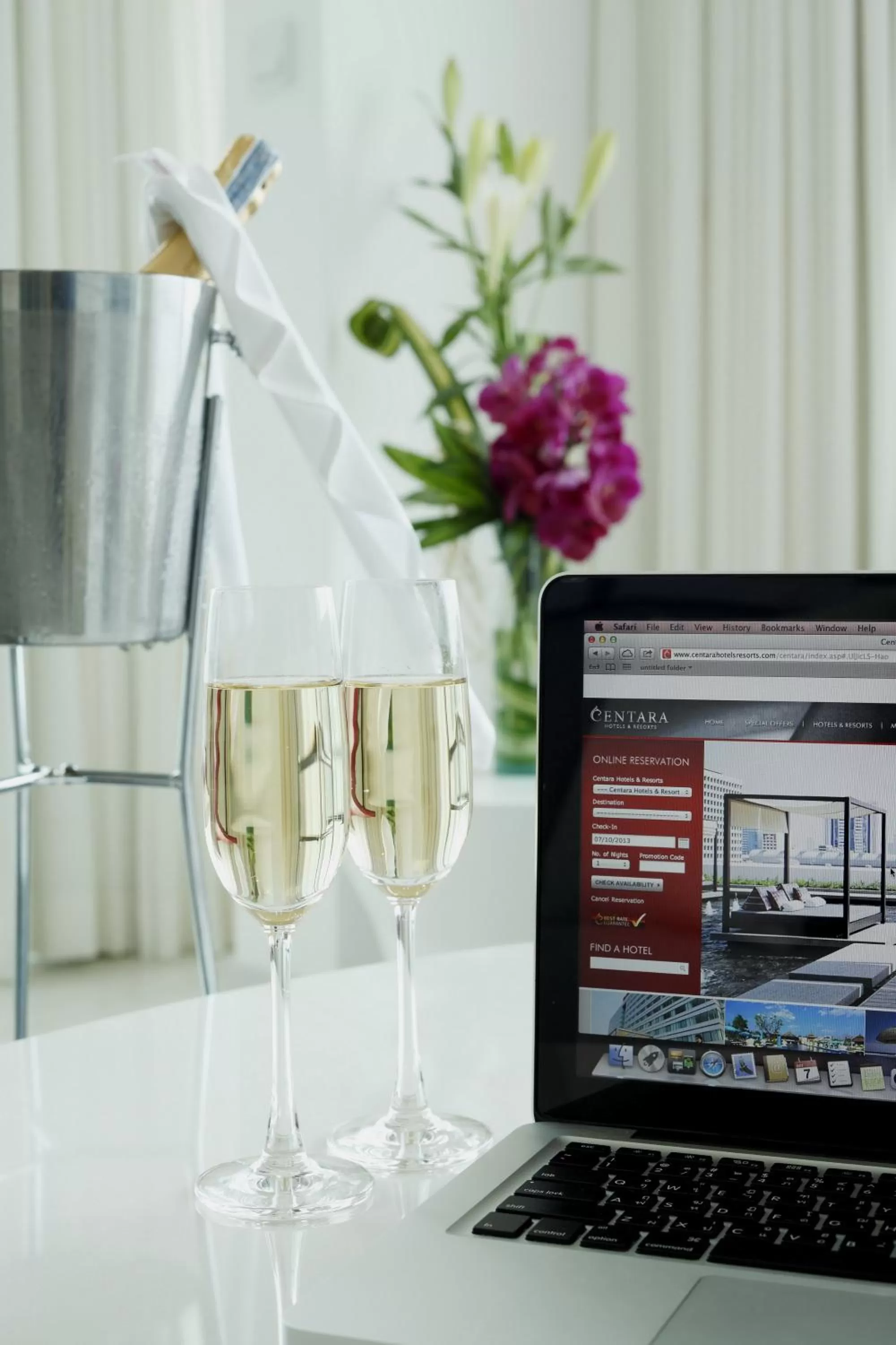 Photo of the whole room in Centara Watergate Pavilion Hotel Bangkok