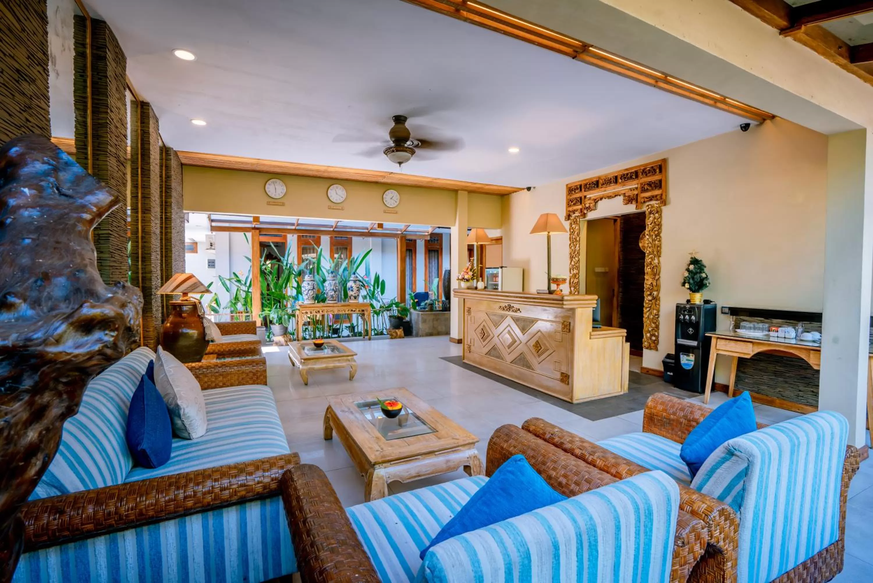 Lobby or reception in Pondok Sari Kuta