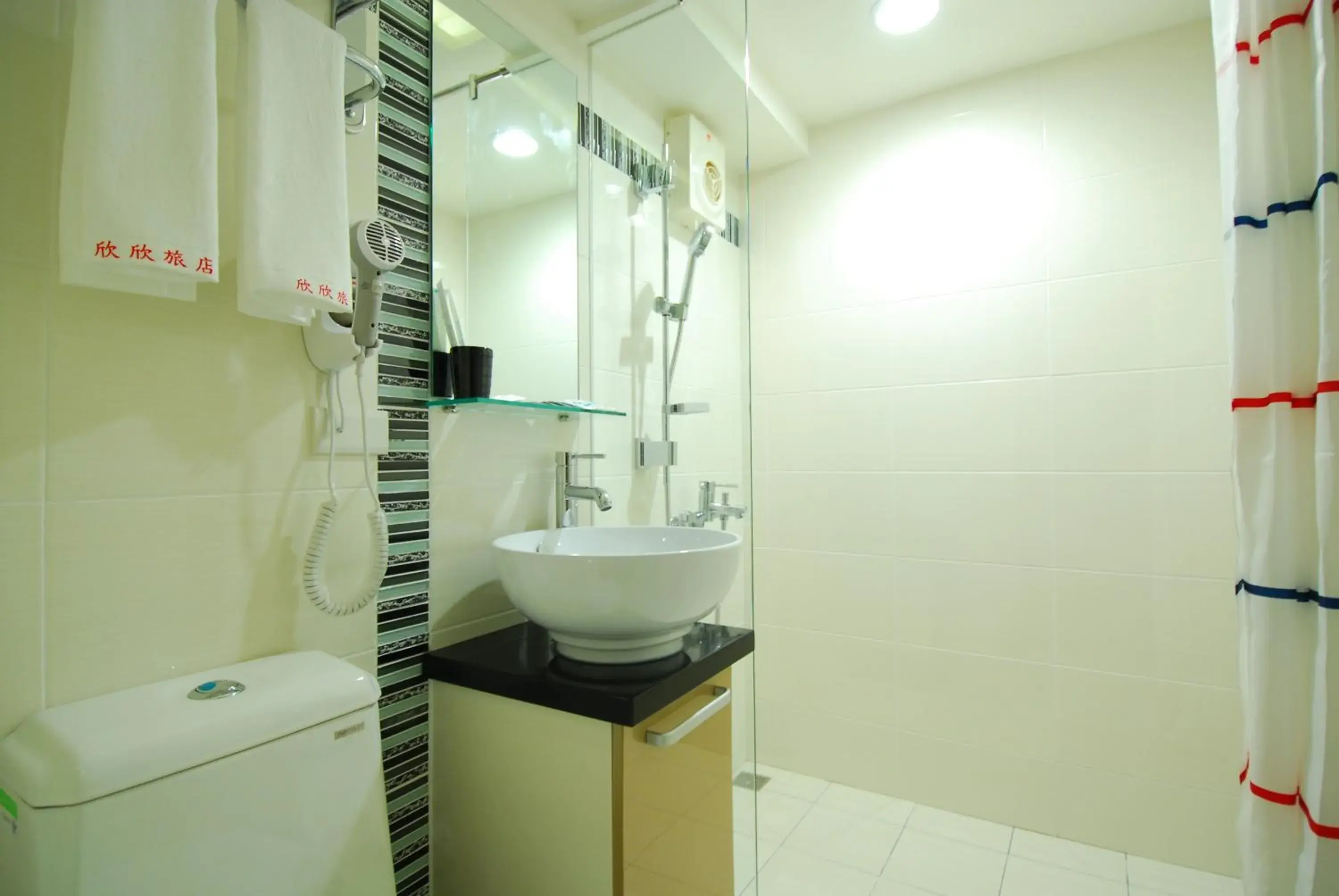 Bathroom in Shin Shin Hotel - Ximendind