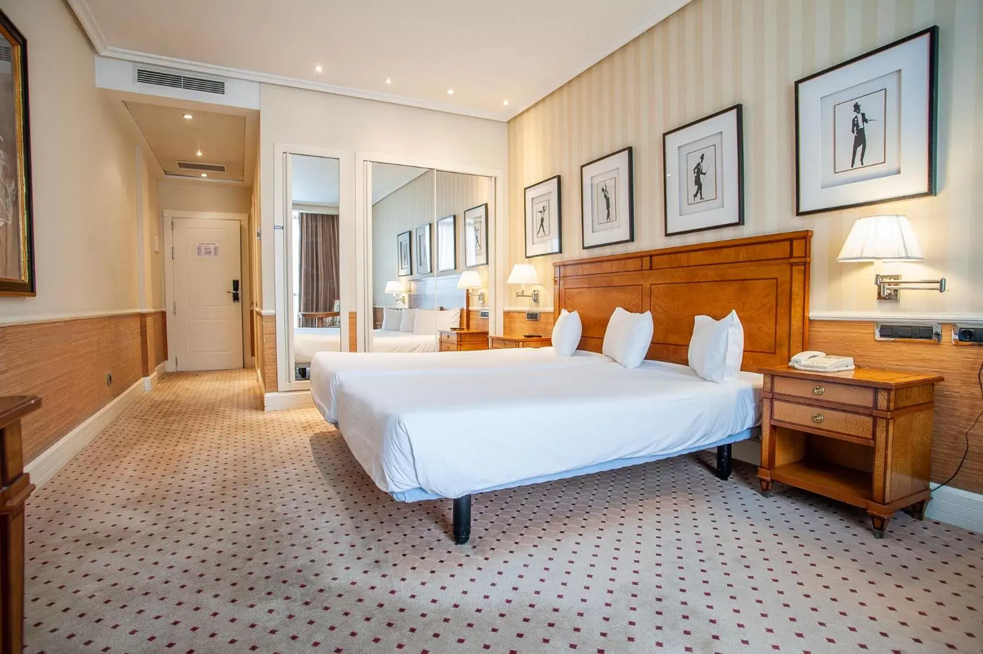 Standard Double or Twin Room in Valladolid Recoletos Standard Double or Twin Room in Valladolid Recoletos