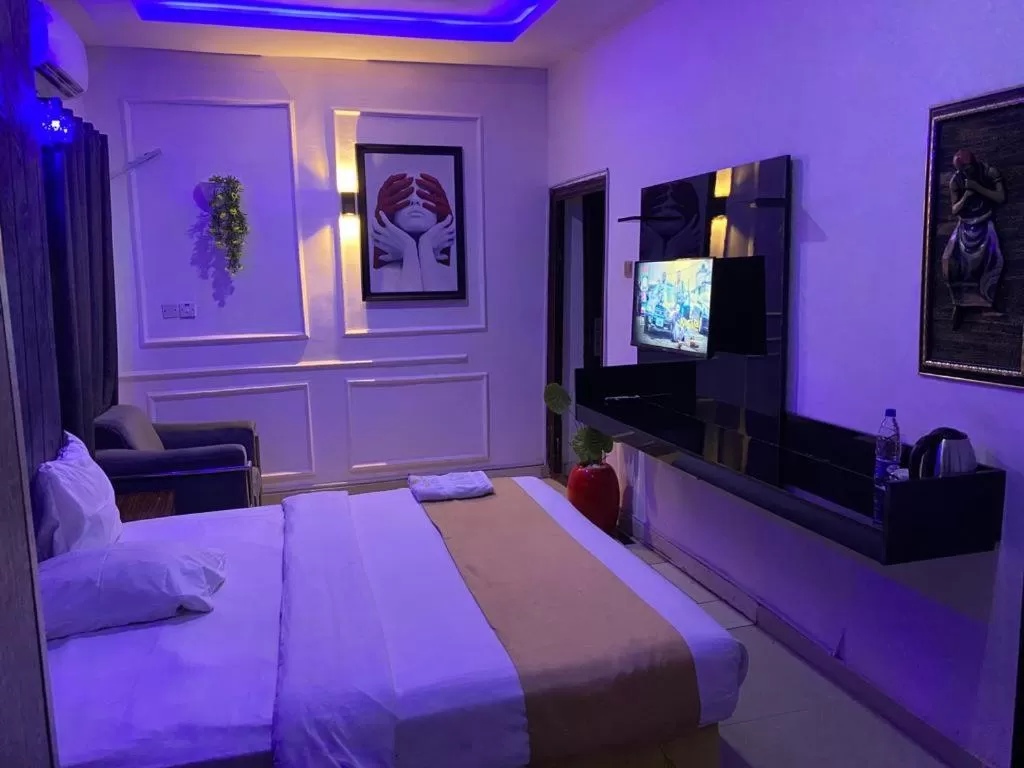 TV and multimedia, Bed in Palazzo Apartments