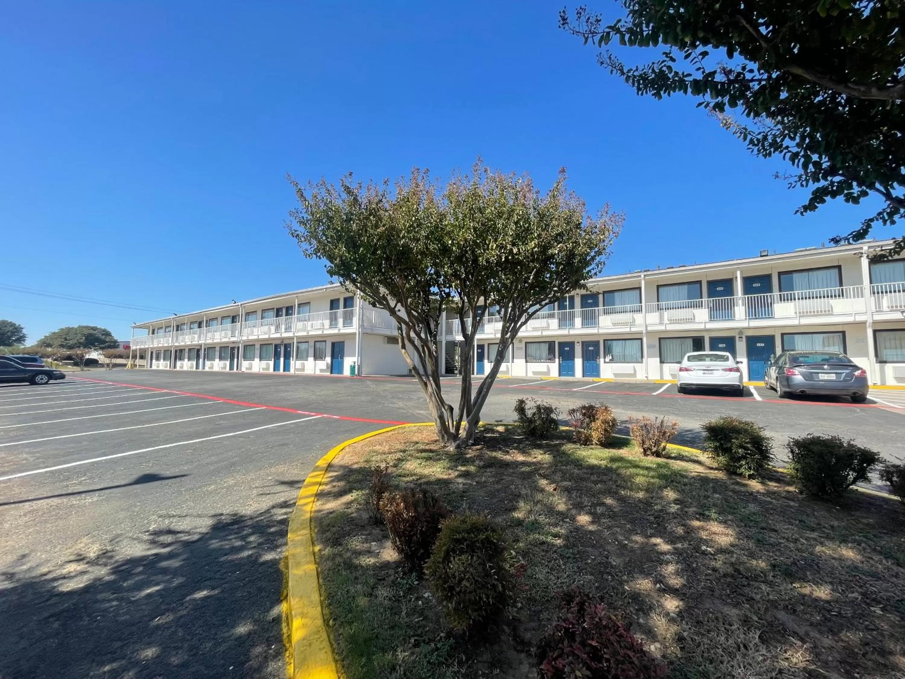 Motel 6 Denton, TX - UNT